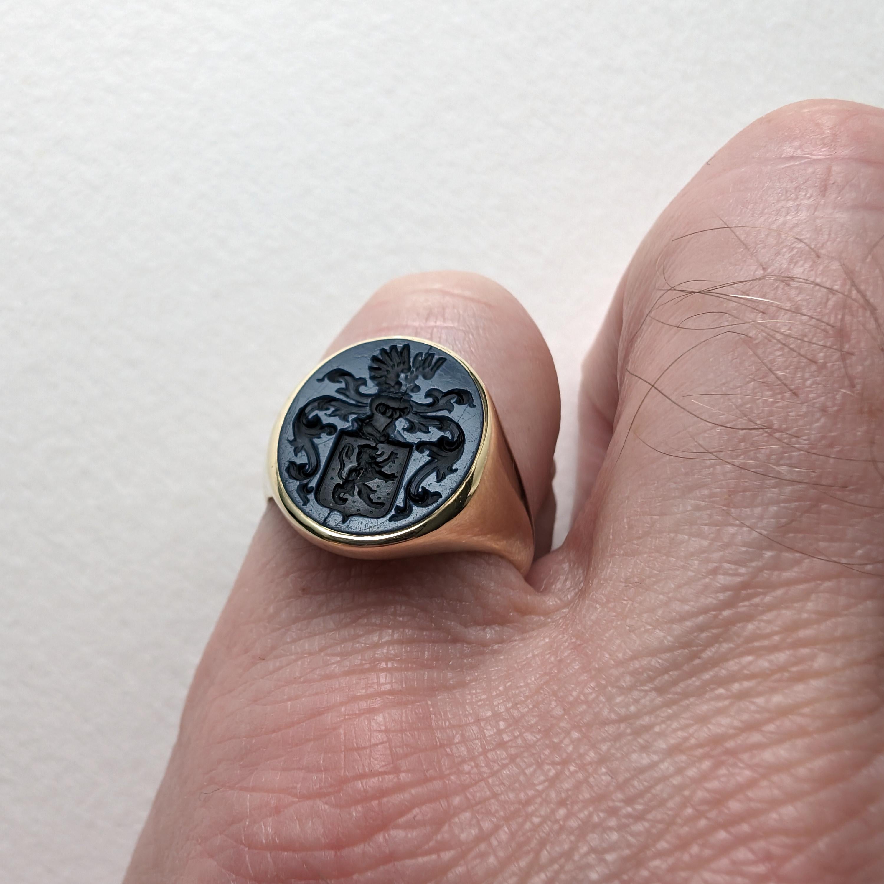 Coat of Arms Signet Ring, English, Victorian, 18K, Size 9 3