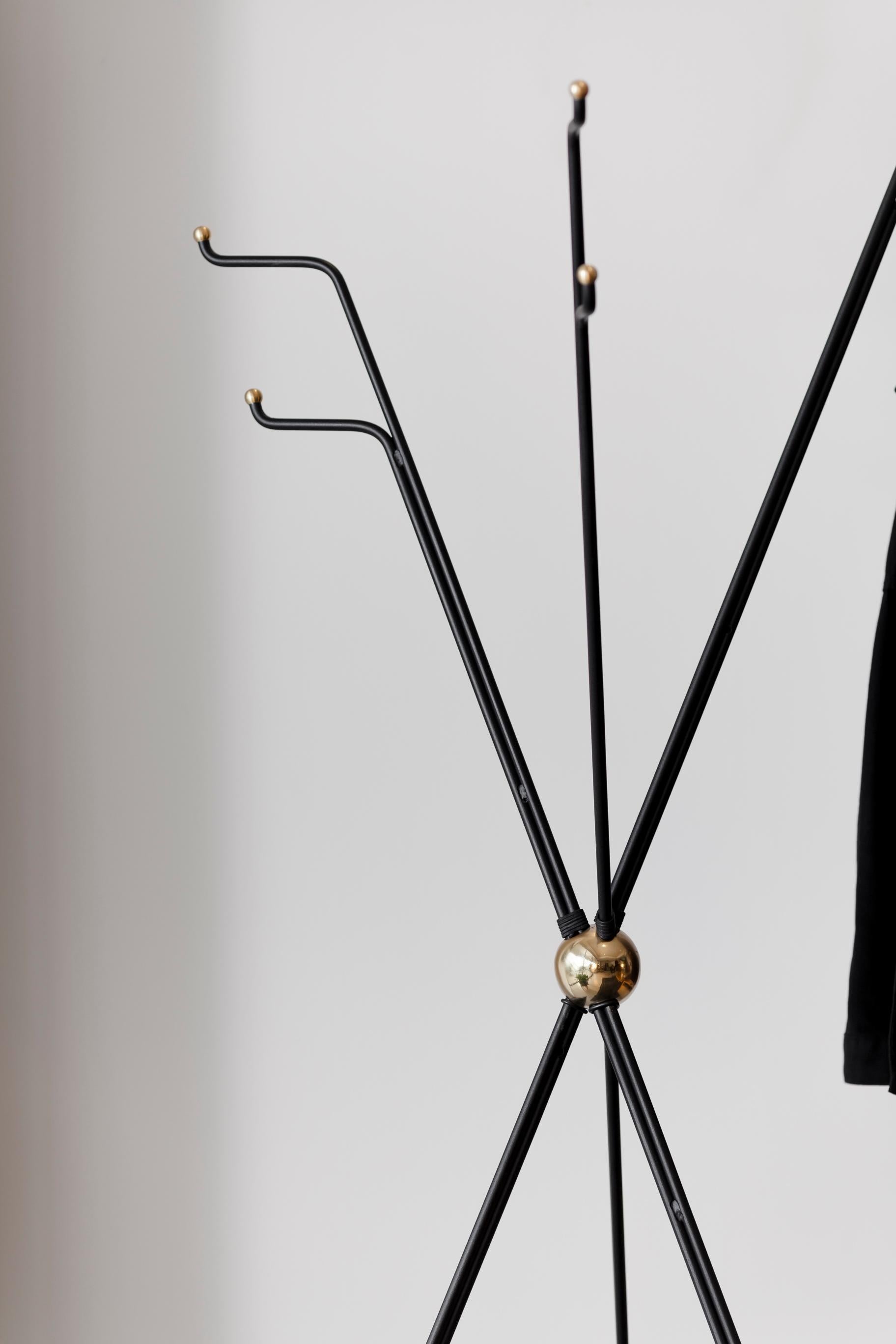 Coat Rack by Estudio Andean 6