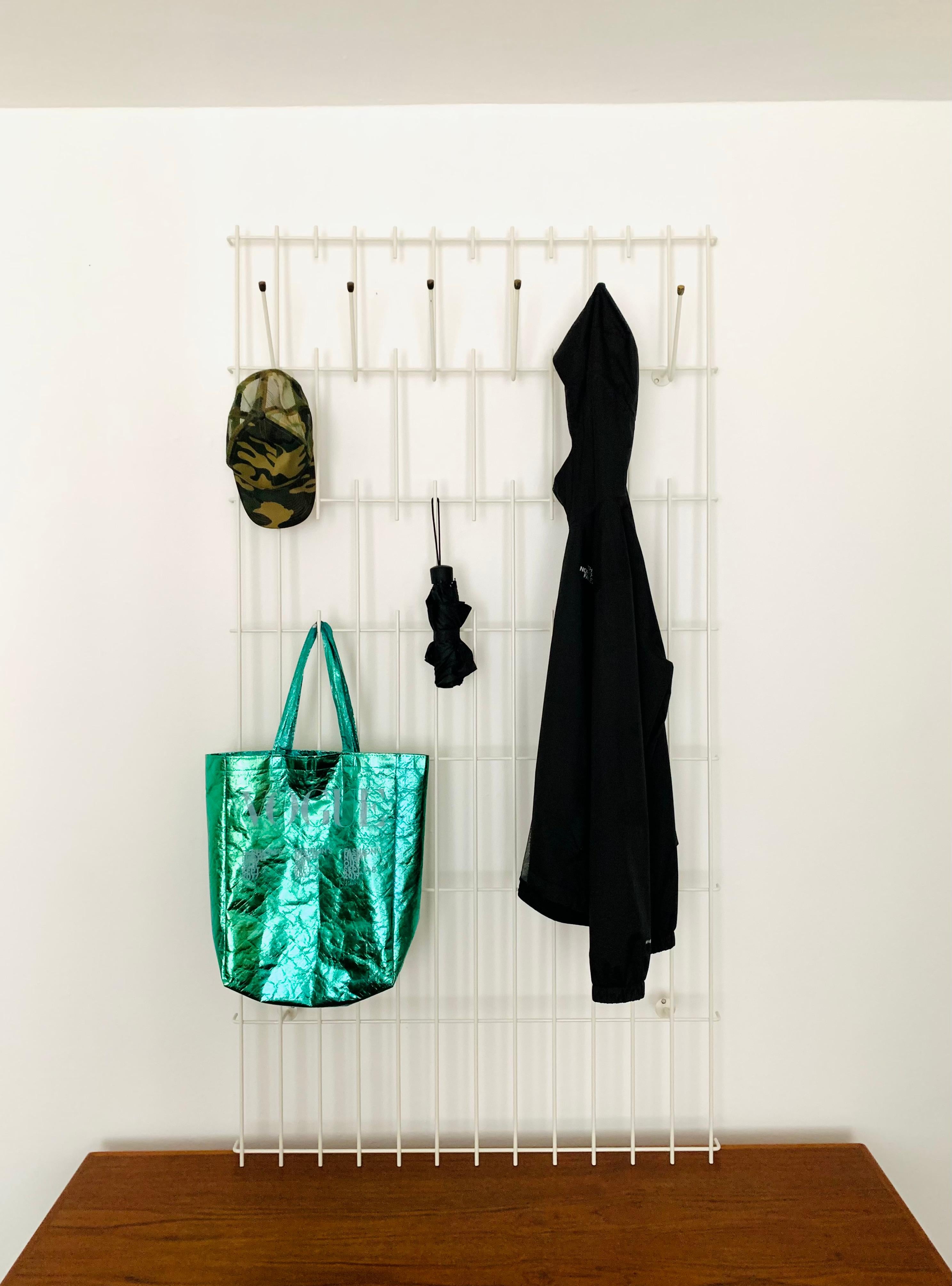Garderobenständer von Nisse Strinning für String Design im Zustand „Gut“ im Angebot in München, DE