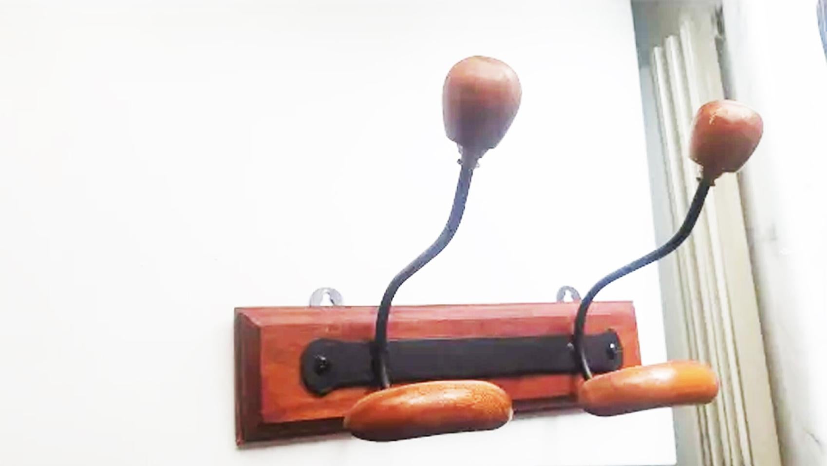Appendiabiti per cappotti e cappelli  Stand  Spagna 20 In condizioni ottime in vendita a Mombuey, Zamora