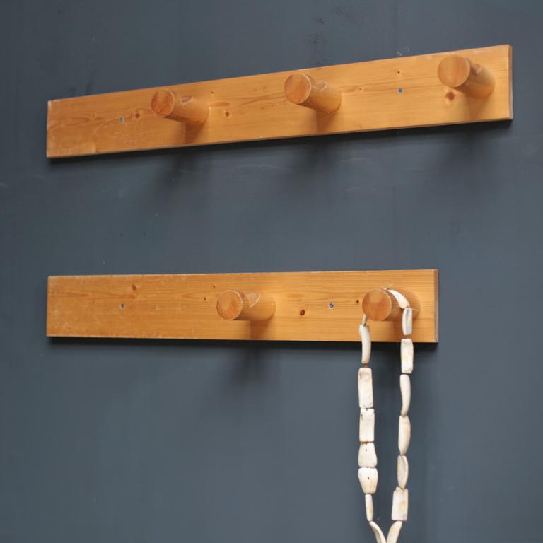 A coat rack designed for the French ski resort 