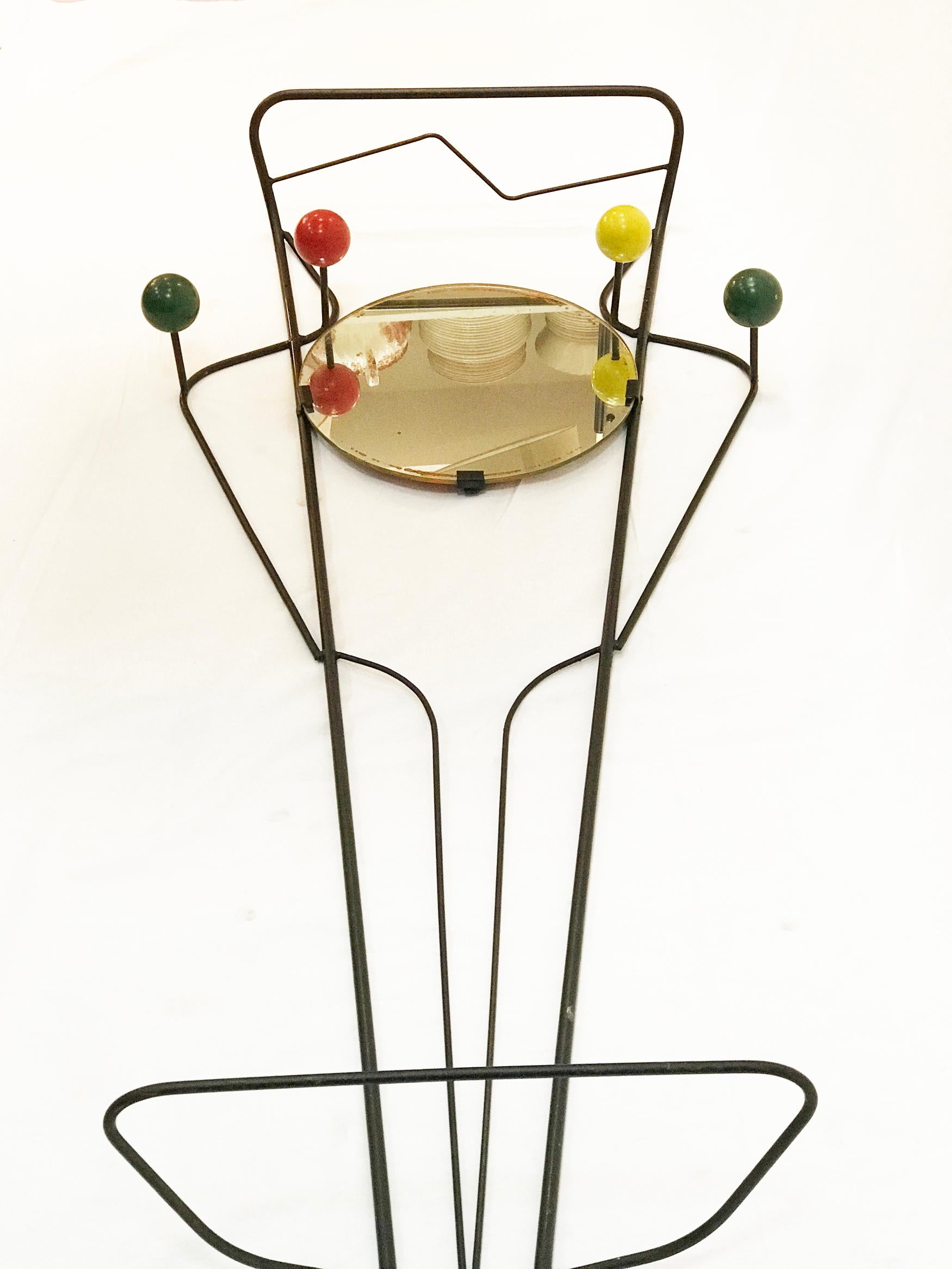 Coat Rack in the Style of Roger Feraud Furniture, 1960s In Fair Condition For Sale In Bilbao, ES