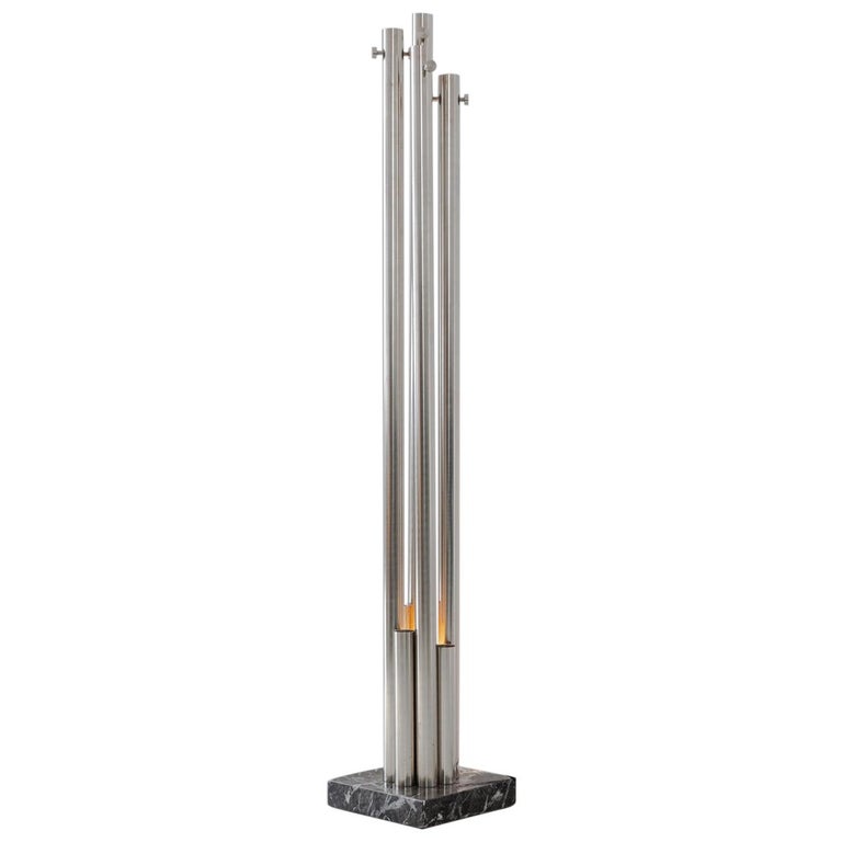 Vintage italian sculptural lamp coat rack in tubular steel with