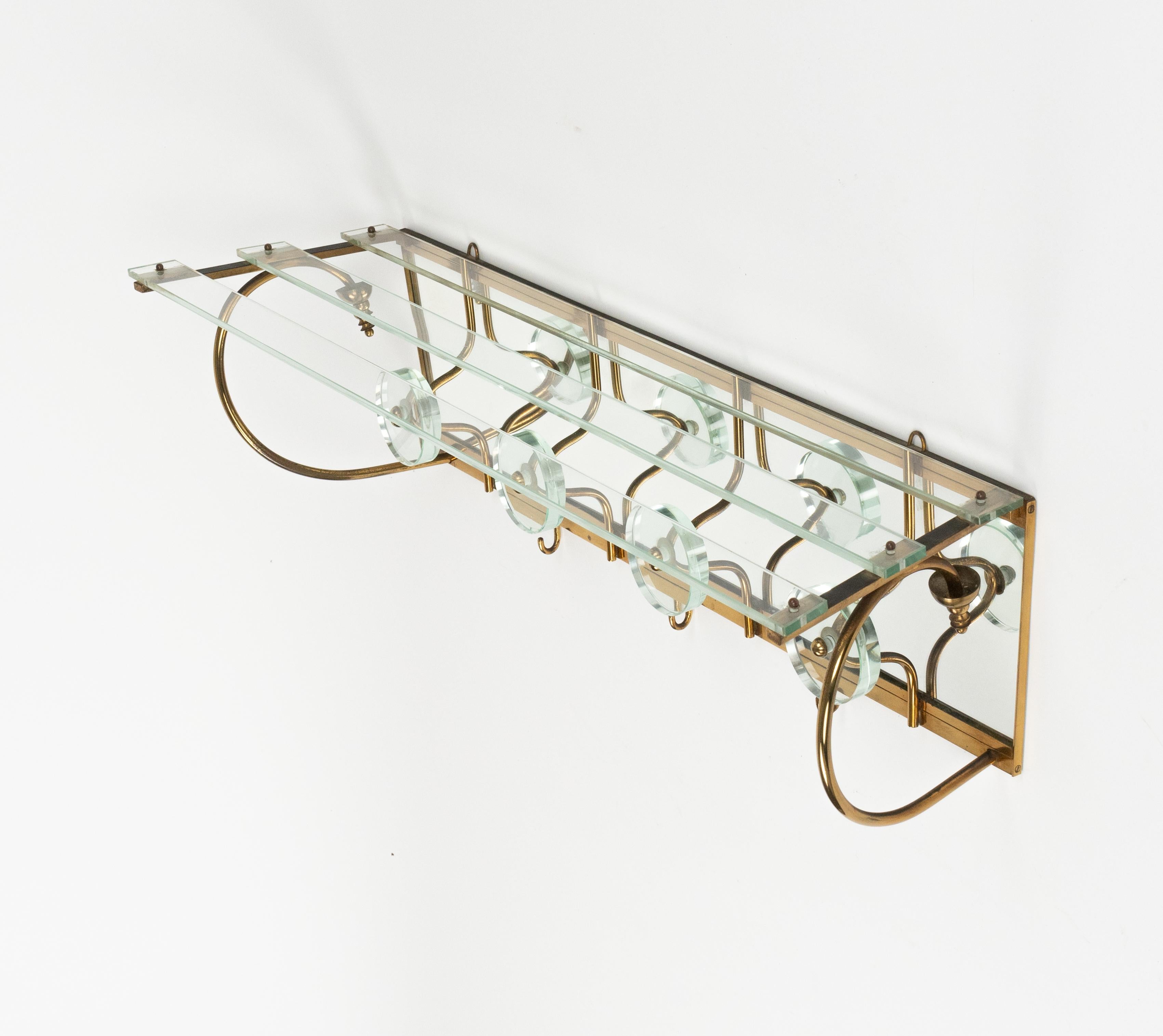Coat Rack Shelf in Mirror, Brass and Glass Fontana Arte Style, Italy 1950s im Angebot 7