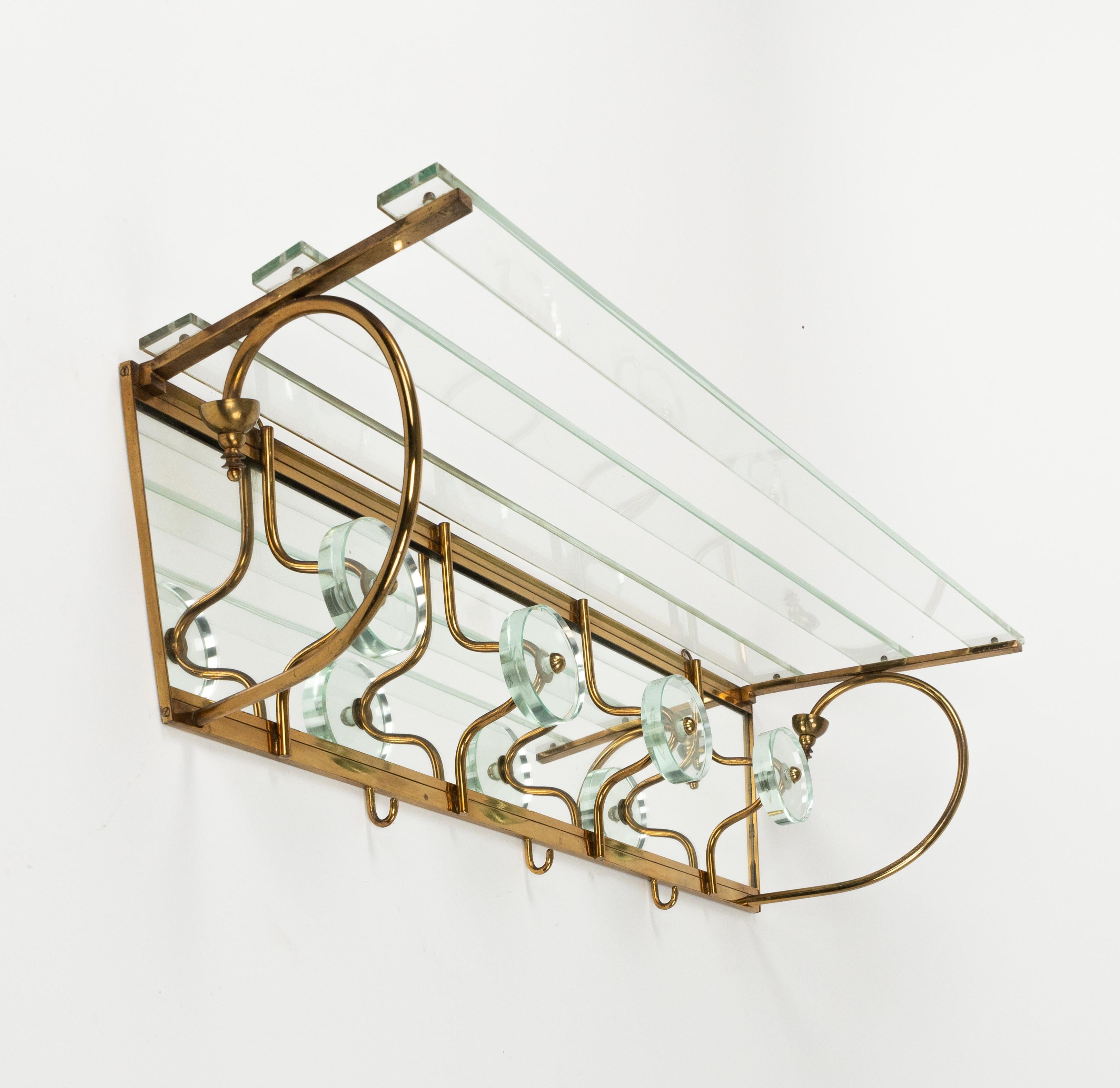 Coat Rack Shelf in Mirror, Brass and Glass Fontana Arte Style, Italy 1950s im Angebot 1
