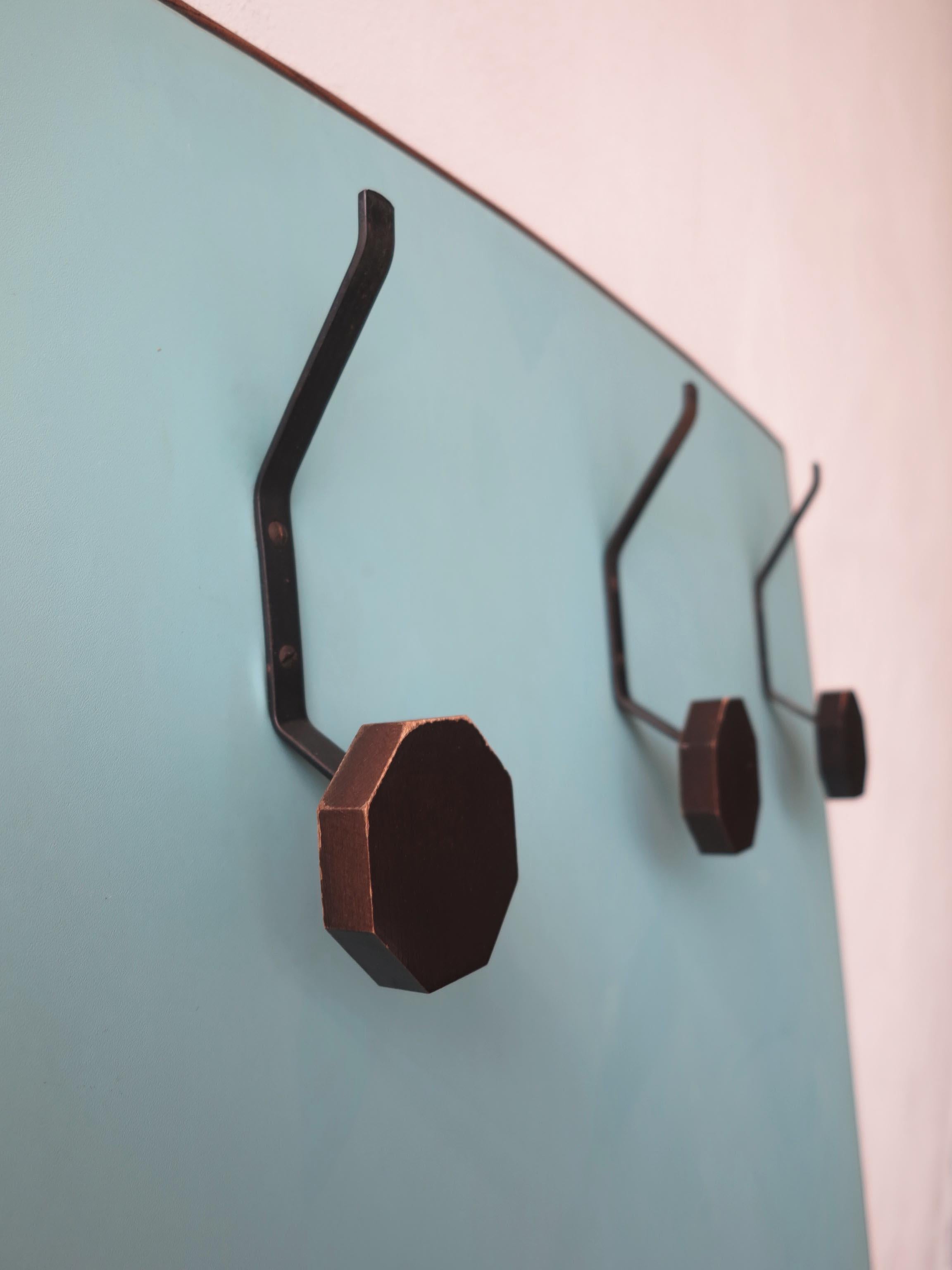 Coat Rack with Mirror and Persian Motif on Original Eco-Friendly Leather, 1950s (Mitte des 20. Jahrhunderts)