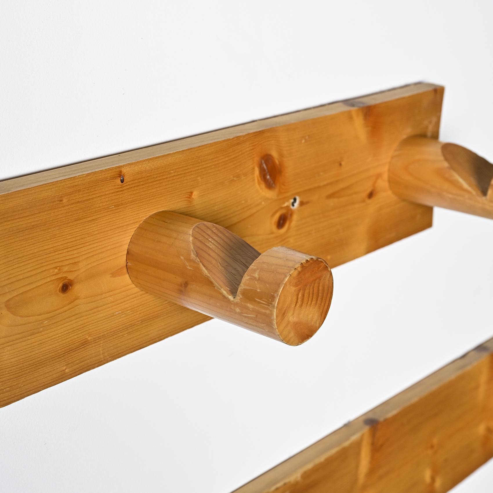 Coat racks by Charlotte Perriand, Les Arcs circa 1975, Set of 2 For Sale 2