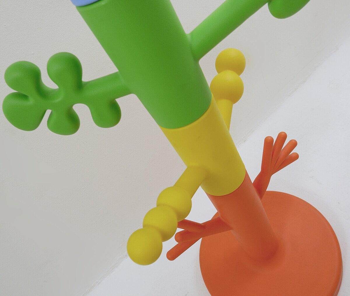 Garderobenständer für Kinder von Oiva Toikka Kollektion Me too für Magis - 2009 (Metall) im Angebot