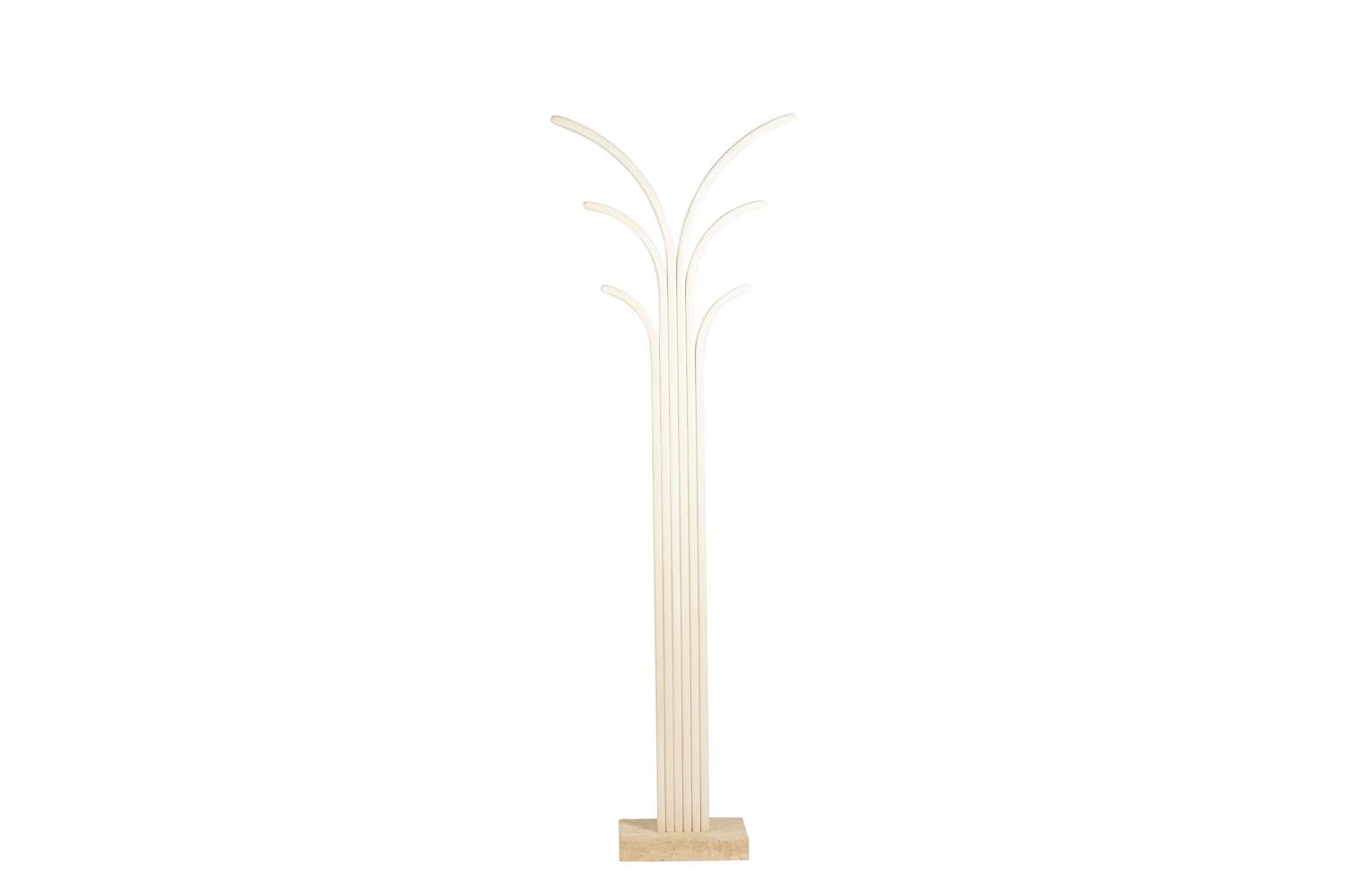 Coat rack in lacquered wood, in the shape of a palm tree, in cream colour, resting on a rectangular travertine base.

French work realized in the 1970s.