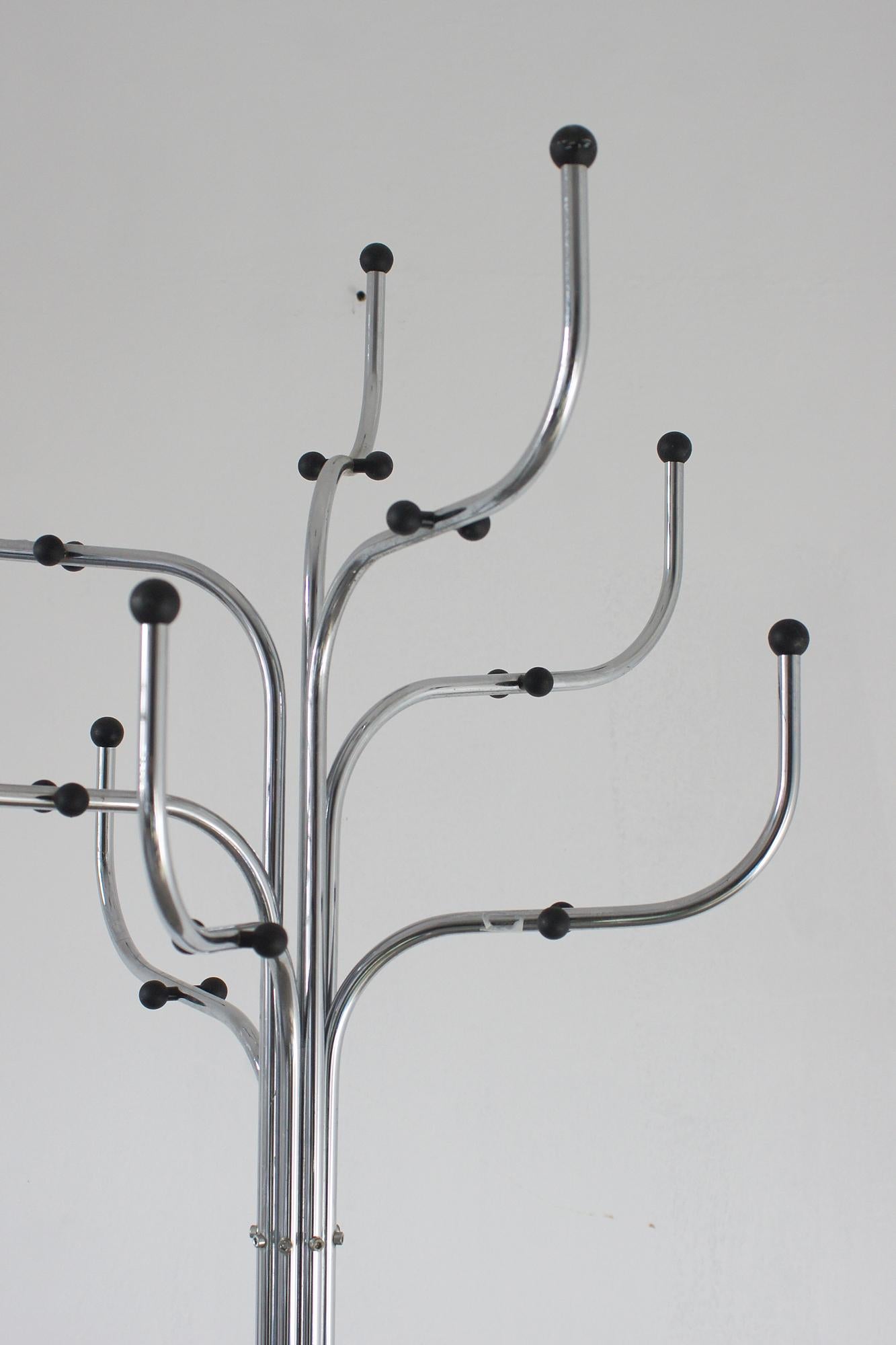 Perchero de S. Werner para Fritz Hansen, década de 1970 Metal en venta