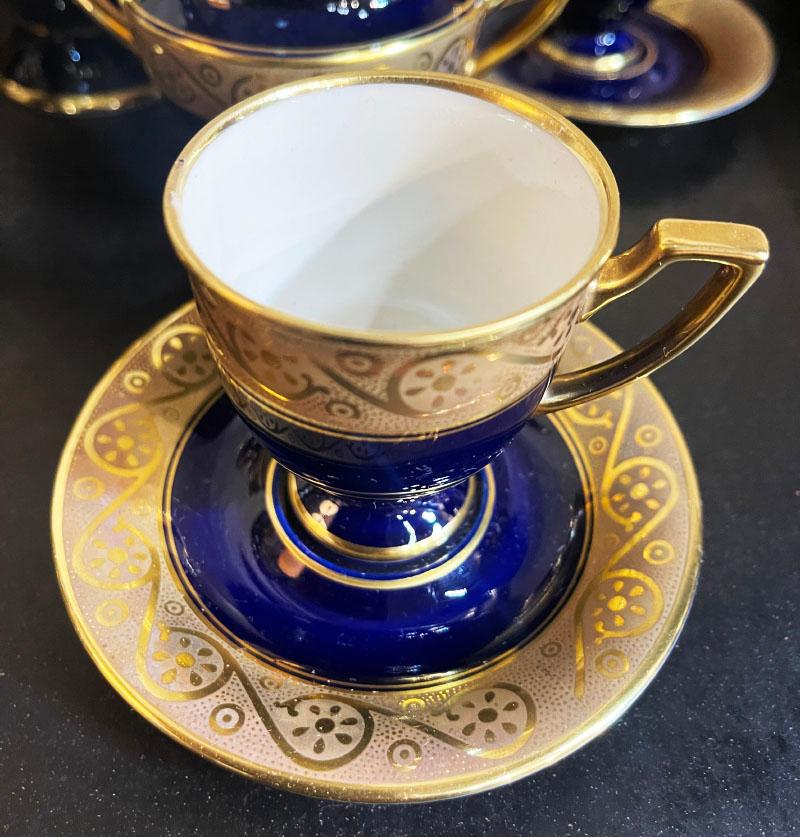 20th Century Cobalt and gold Bavaria Waldershof porcelain tea service, Germany