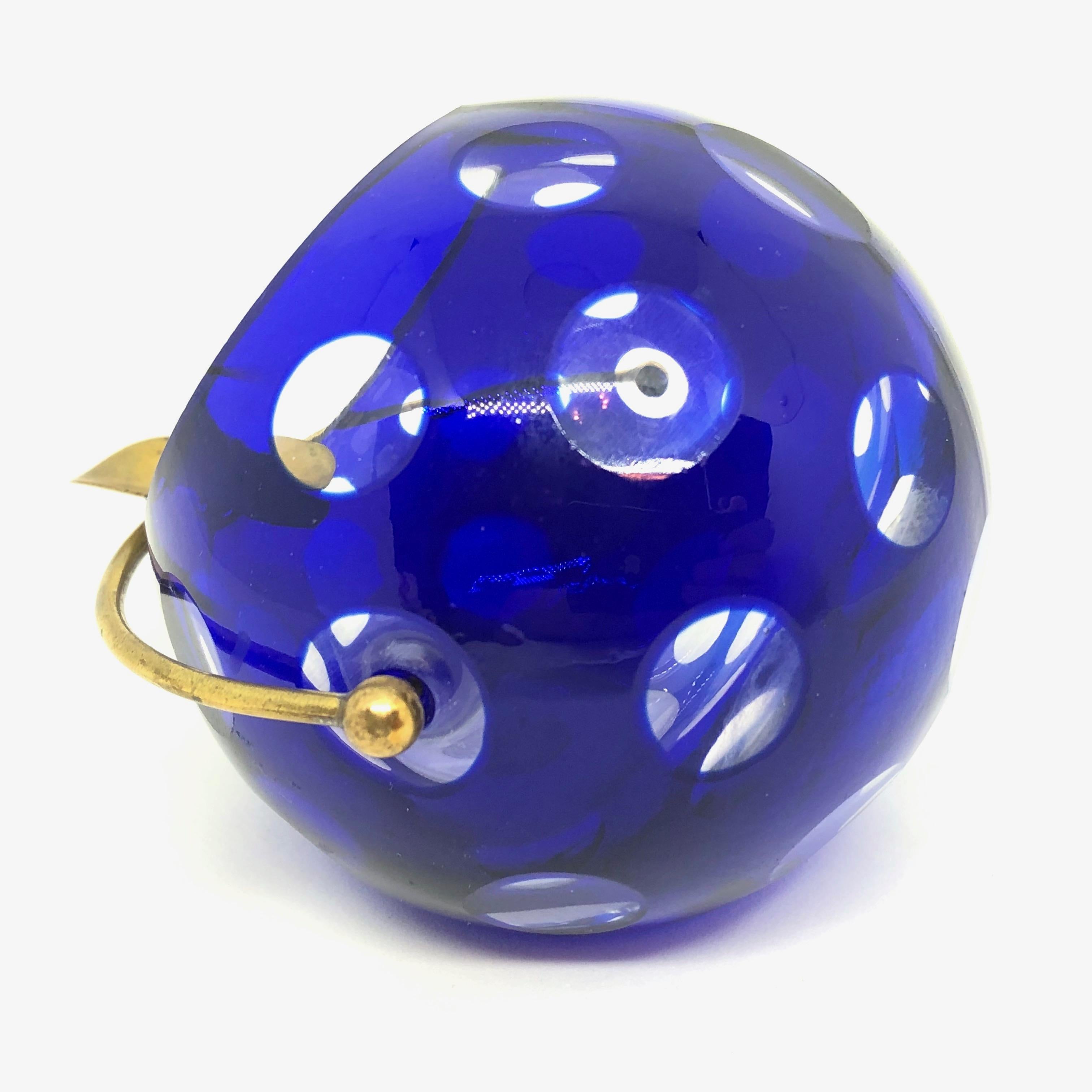 ball ashtray