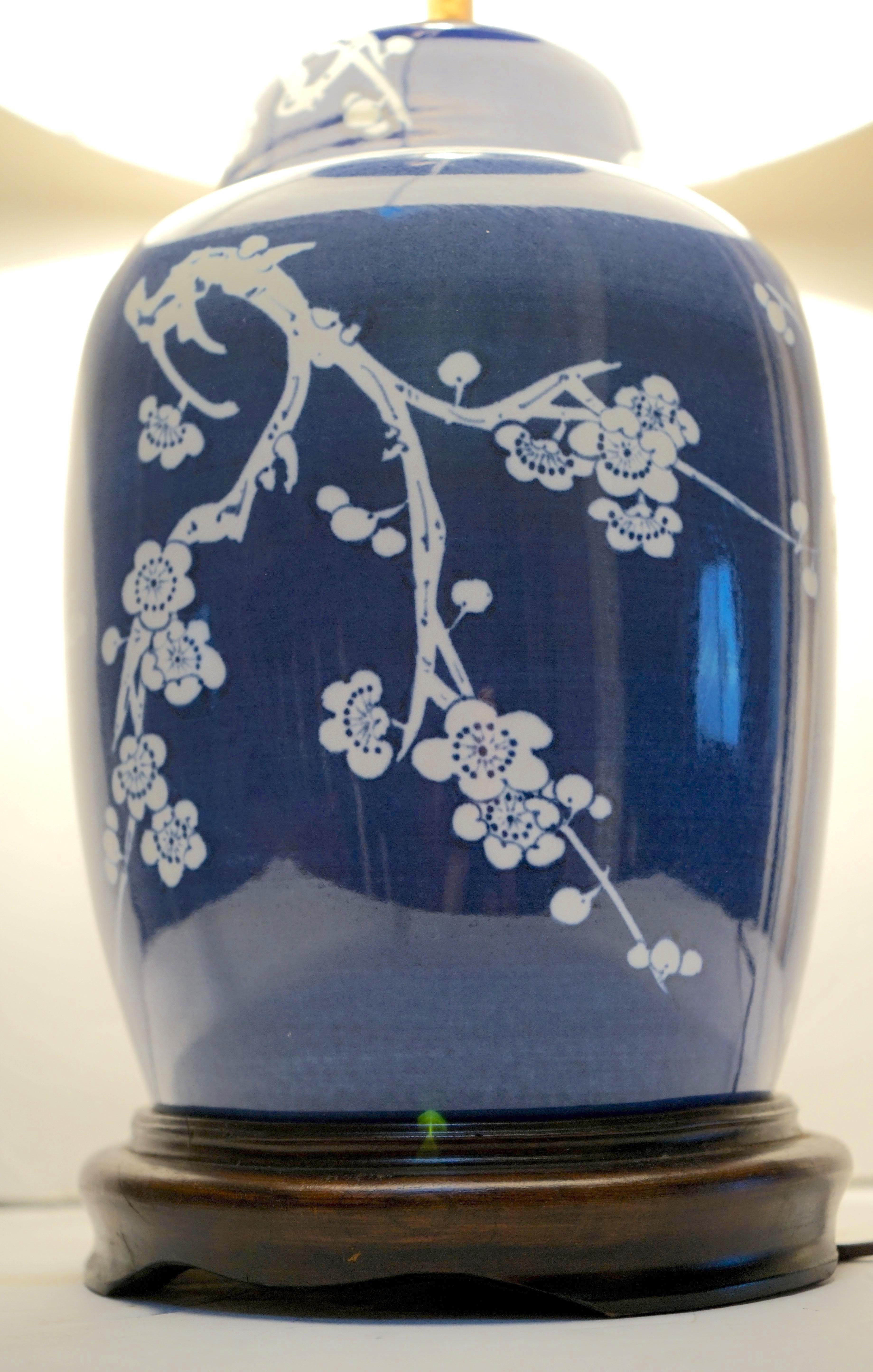 Chinese Export Cobalt Blue and White Prunus Cherry Blossom Vintage Table Lamp on Walnut Stand