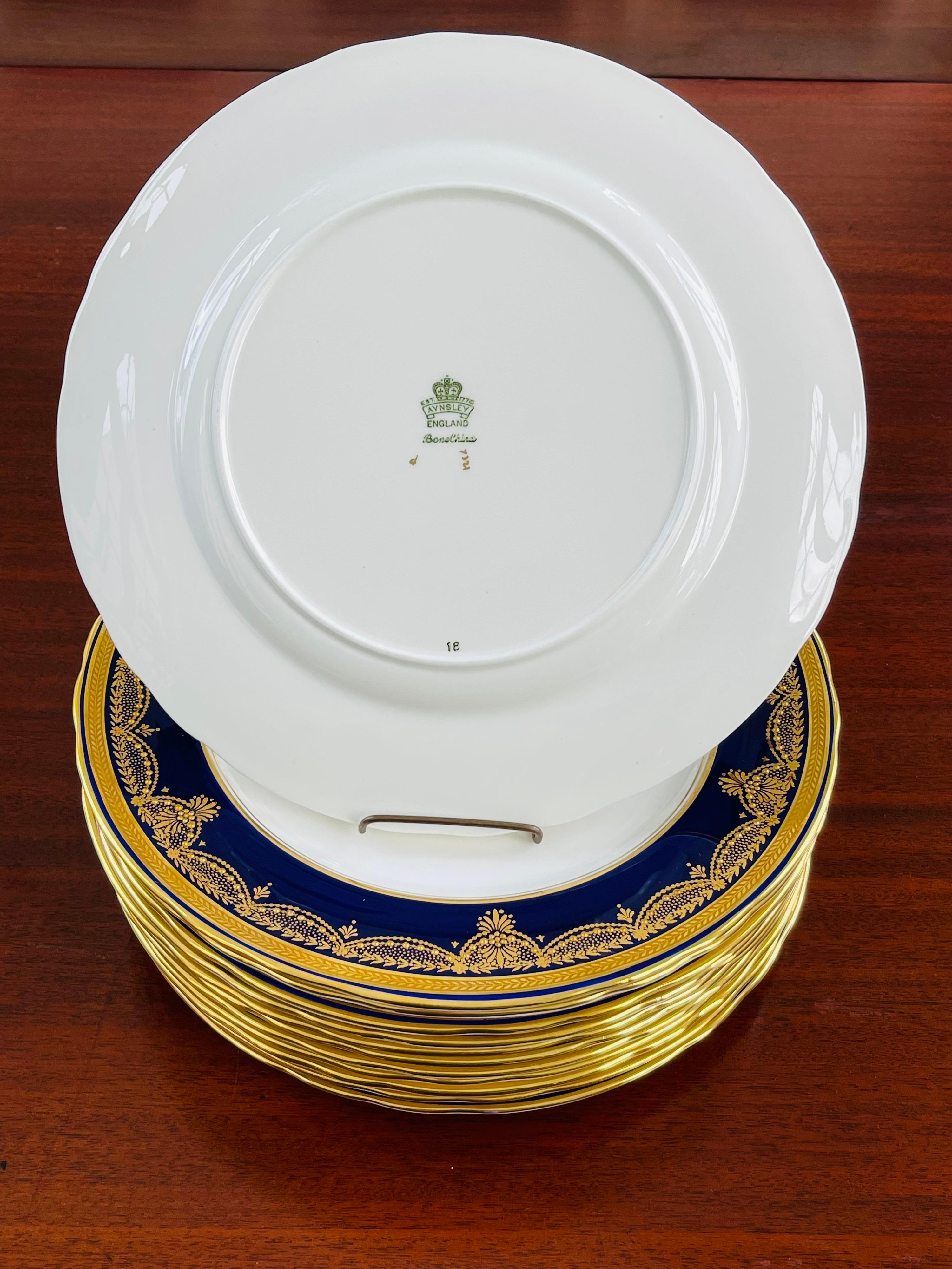 Cobalt Blue Diner Plate Set In Excellent Condition For Sale In New Haven, CT