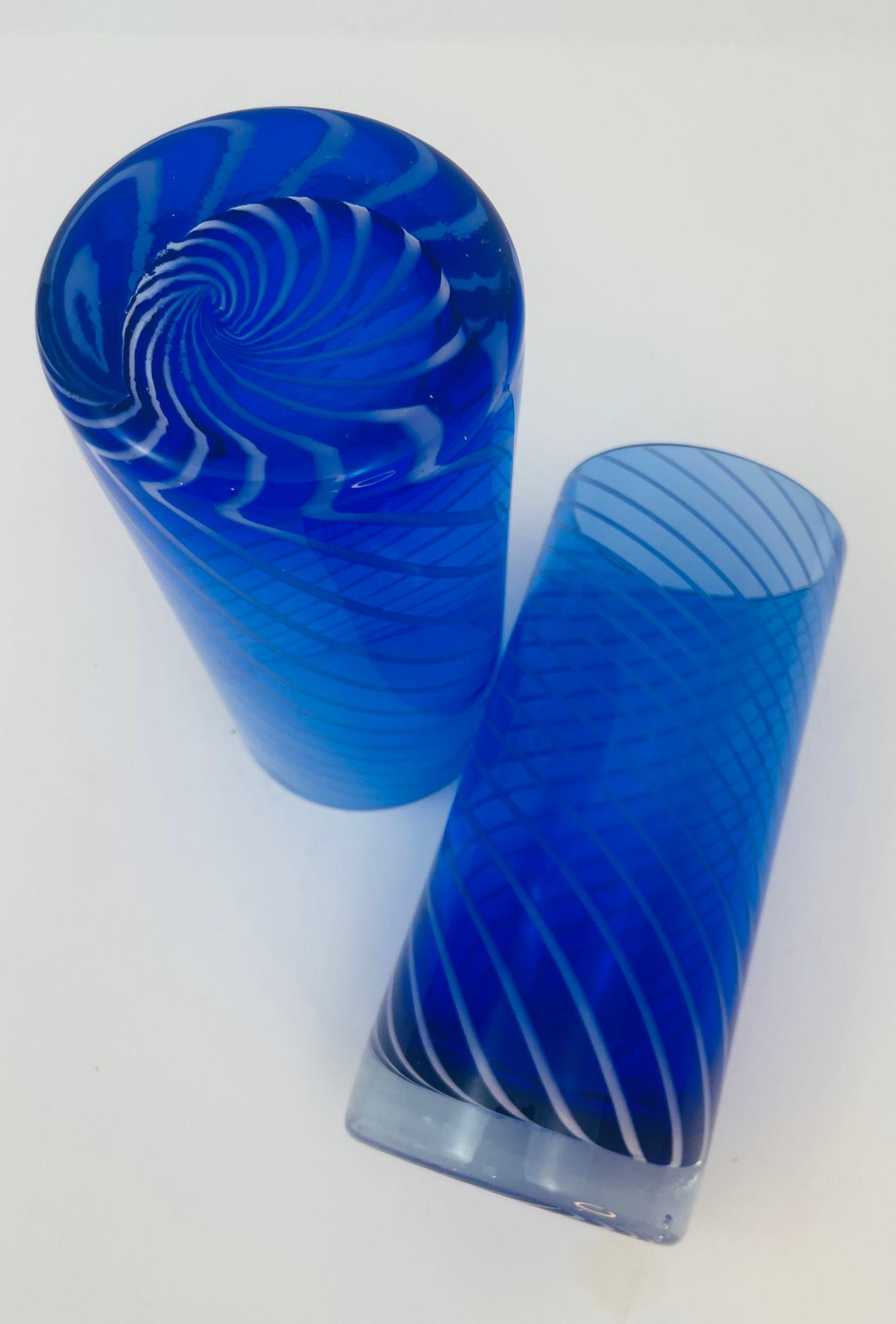 Set di 4 bicchieri a spirale blu cobalto degli anni '80 in vendita 2