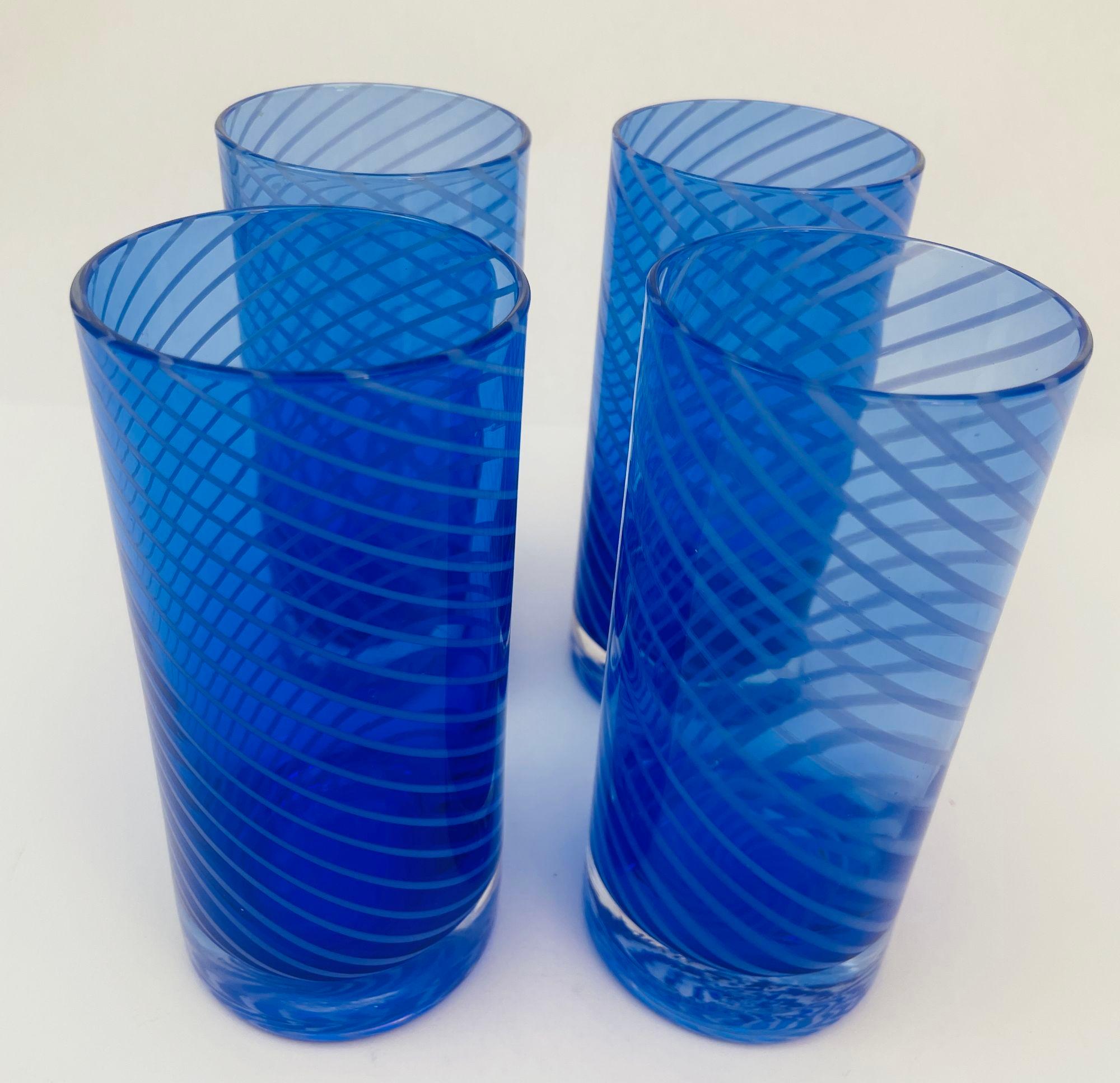 Set di 4 bicchieri a spirale blu cobalto degli anni '80 in vendita 8