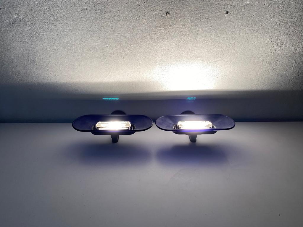 Cobalt Blue Glass Pair of Sconces by King and Miranda for Arteluce, 1980s, Italy For Sale 2