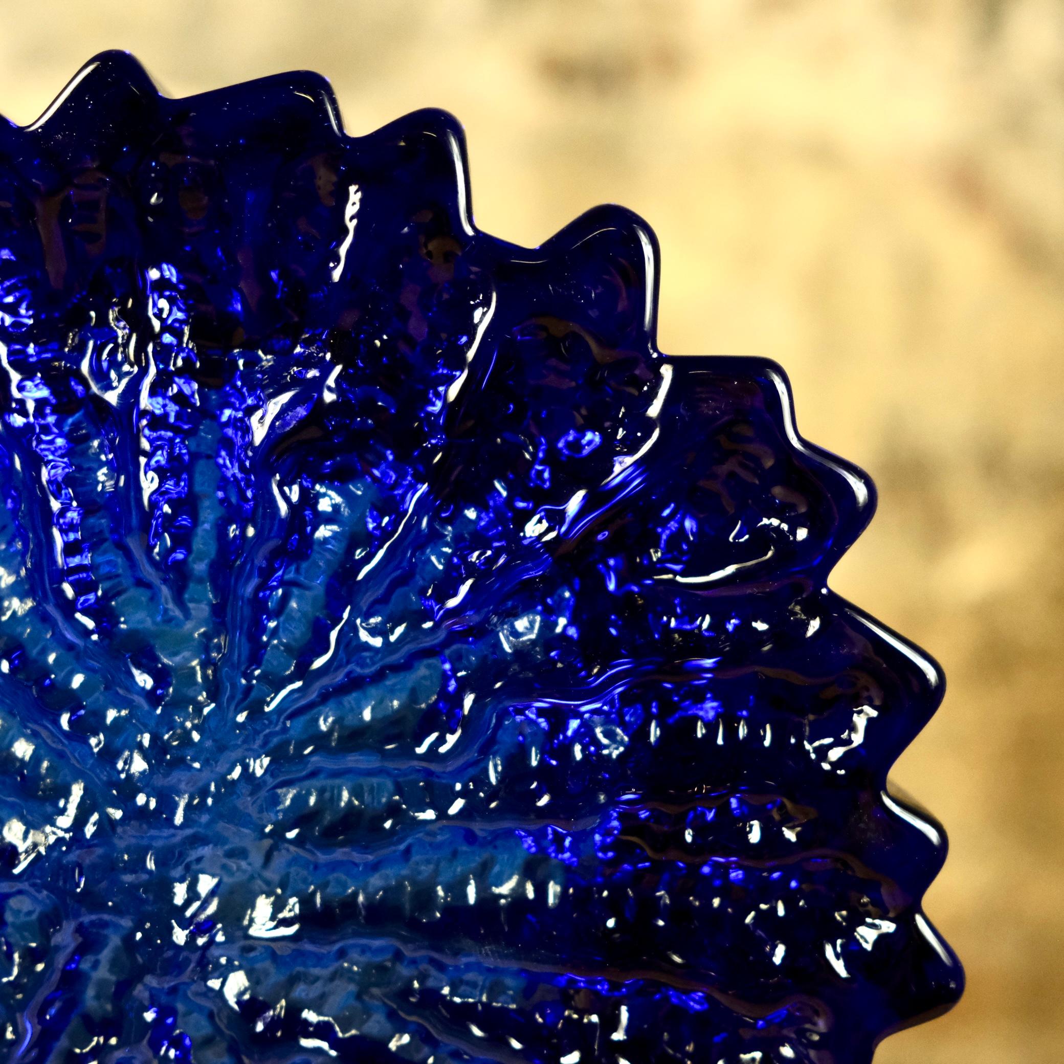 Vide-poche en verre bleu cobalt par Willy Johansson pour Hadeland, Norvège, années 1970 en vente 11