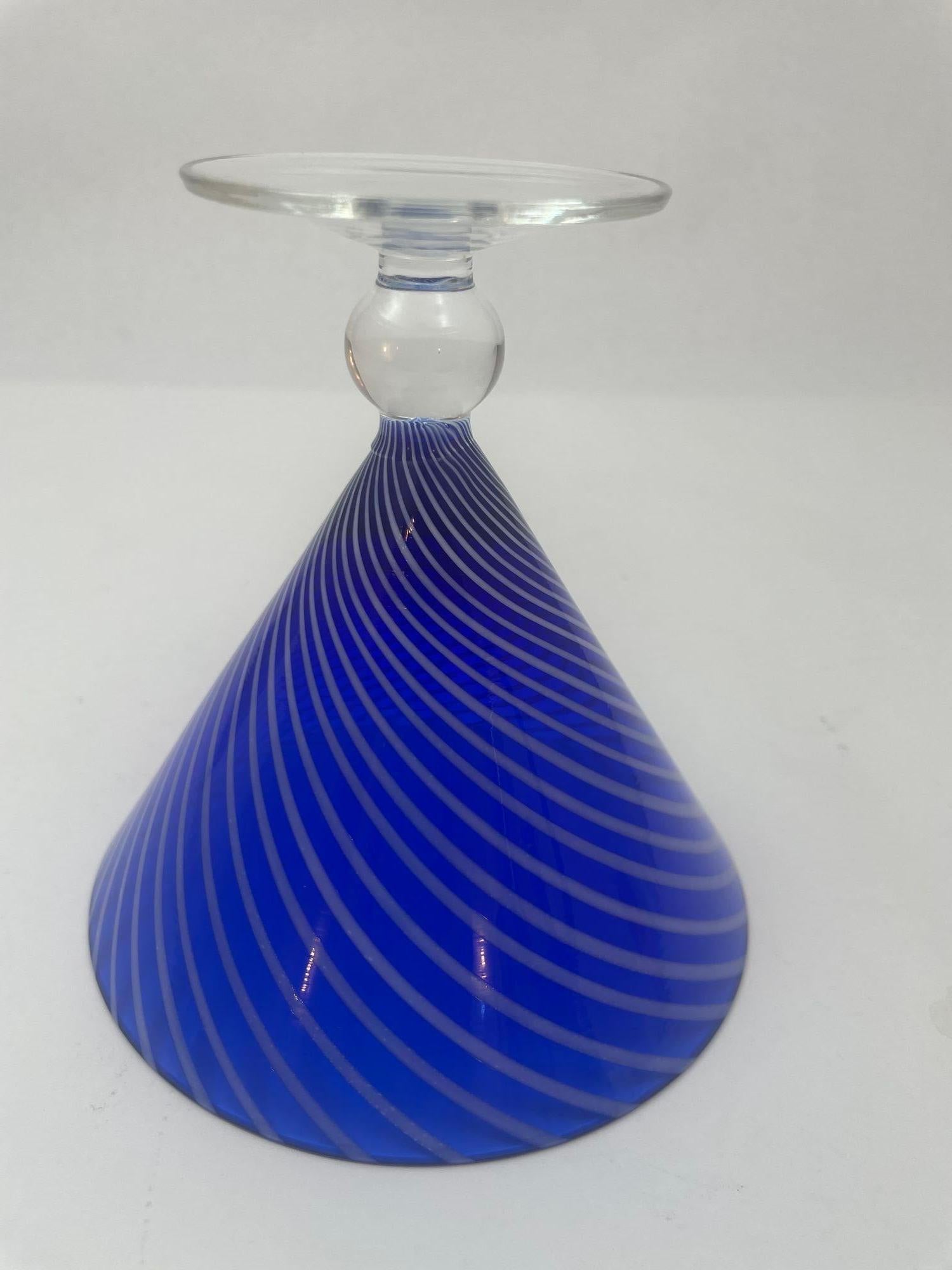 Cobalt Blue Italian Stemmed Martini Glasses Set of 6 Post Modern Barware 1980s For Sale 2