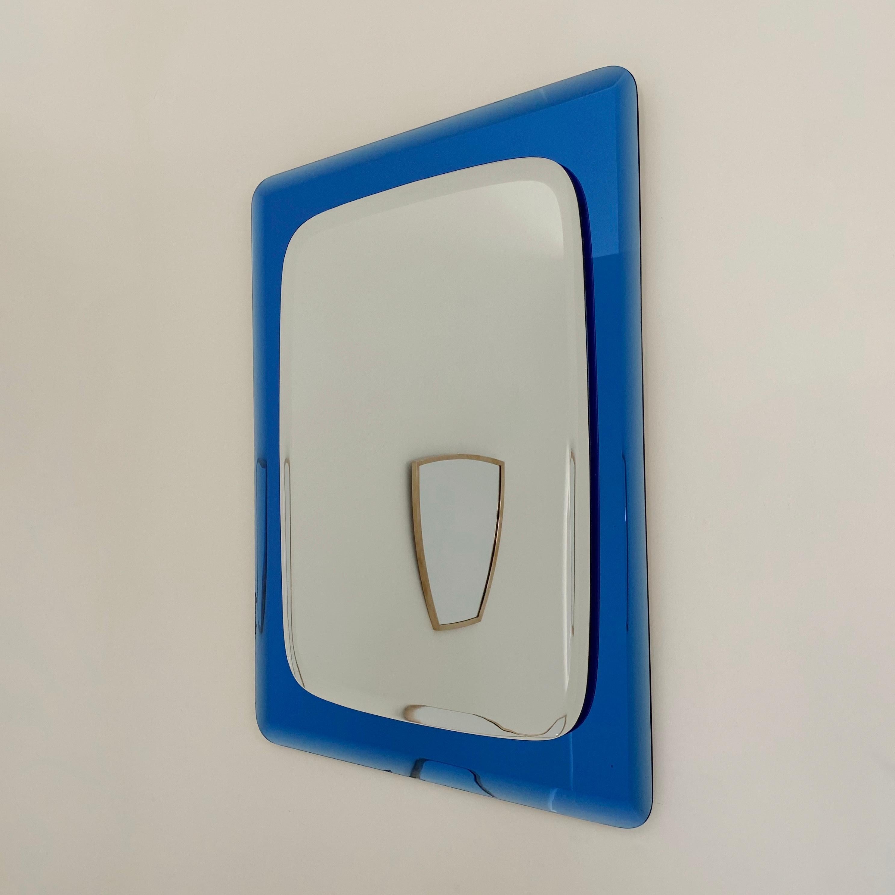 Cobalt Blue Mirror by Cristal Arte, circa 1960, Italy In Good Condition For Sale In Brussels, BE