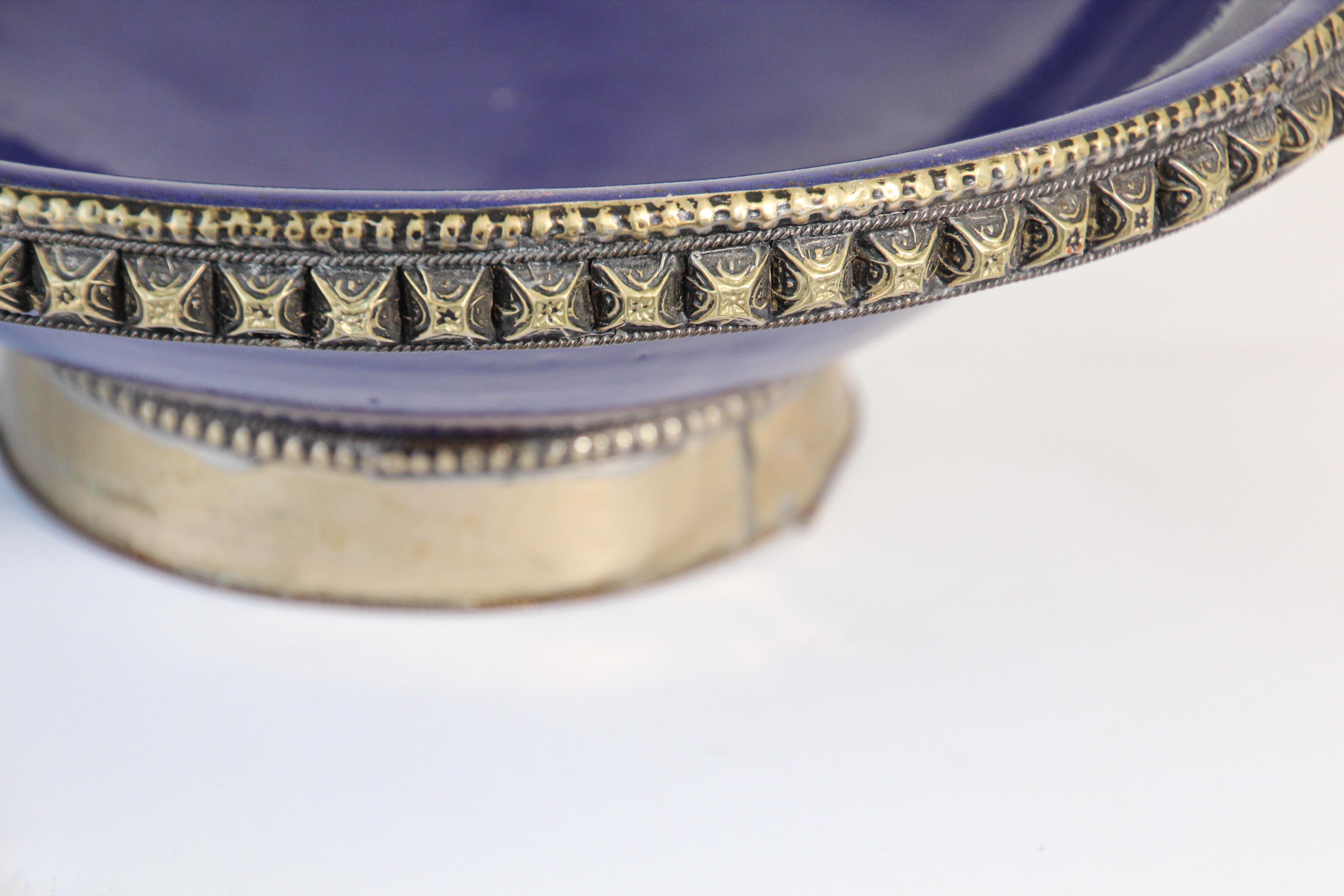Cobalt Blue Moroccan Ceramic Bowl with Silver Overlay In Good Condition For Sale In North Hollywood, CA