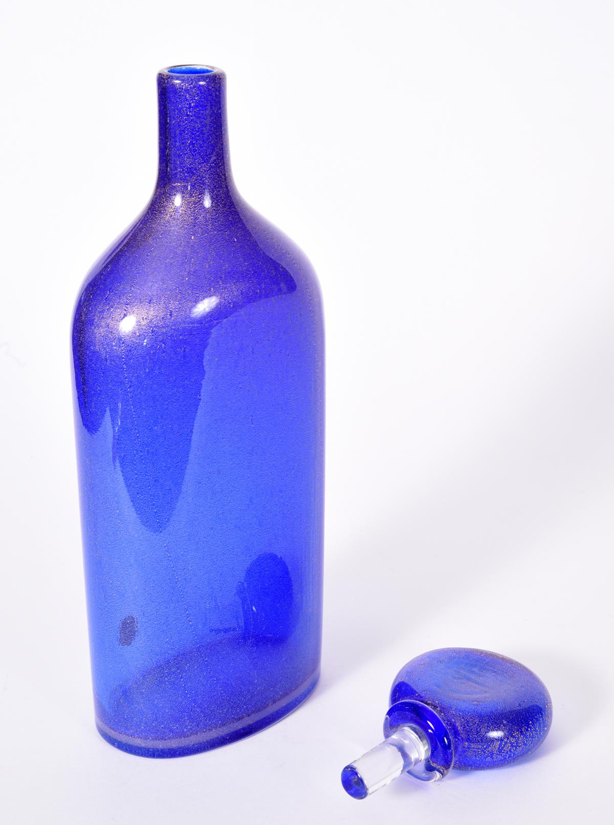 Cobalt Blue Murano Glass Decanter / Gold Flecks Details In Good Condition In Tarry Town, NY