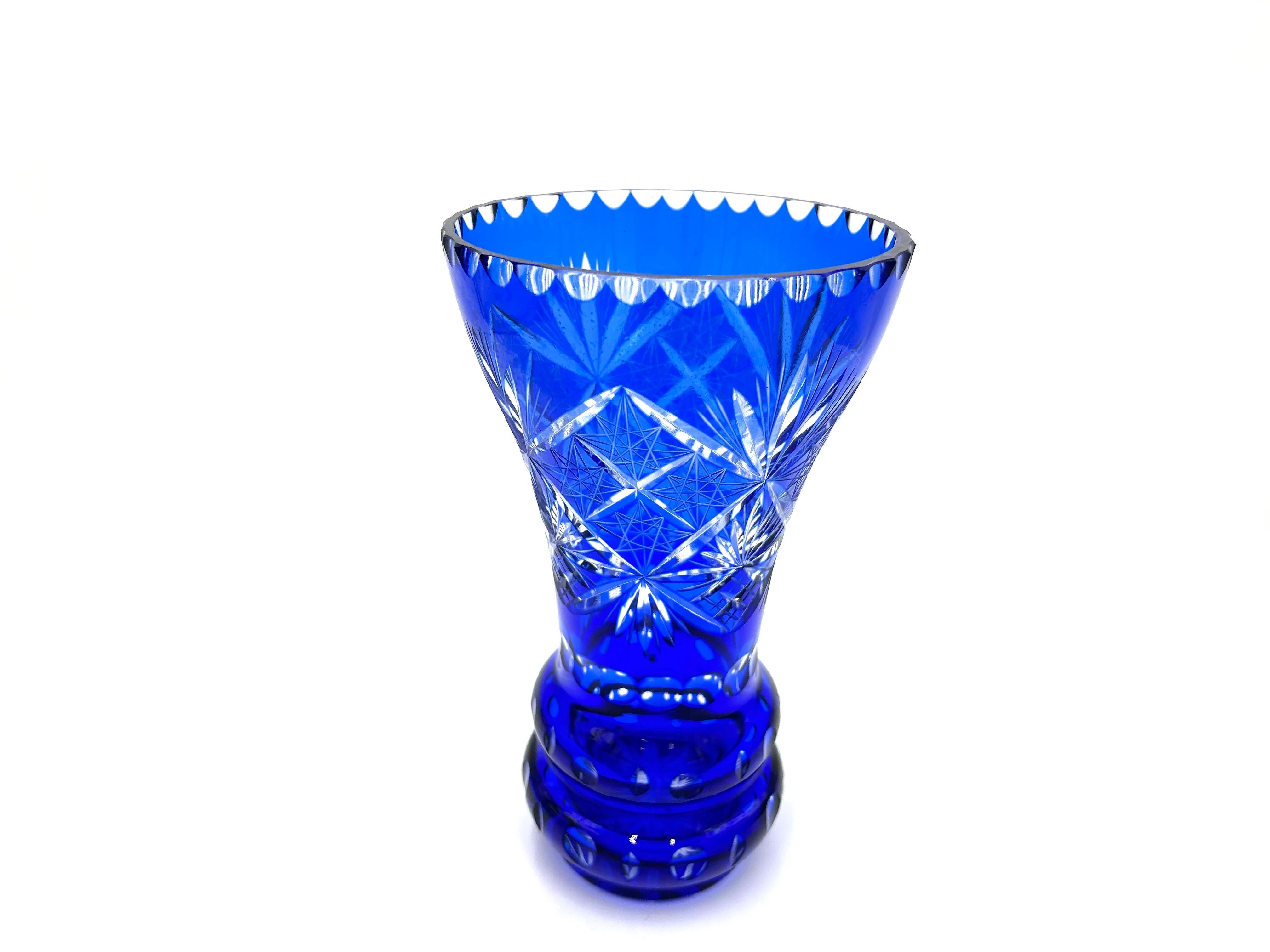 vintage cobalt blue vases