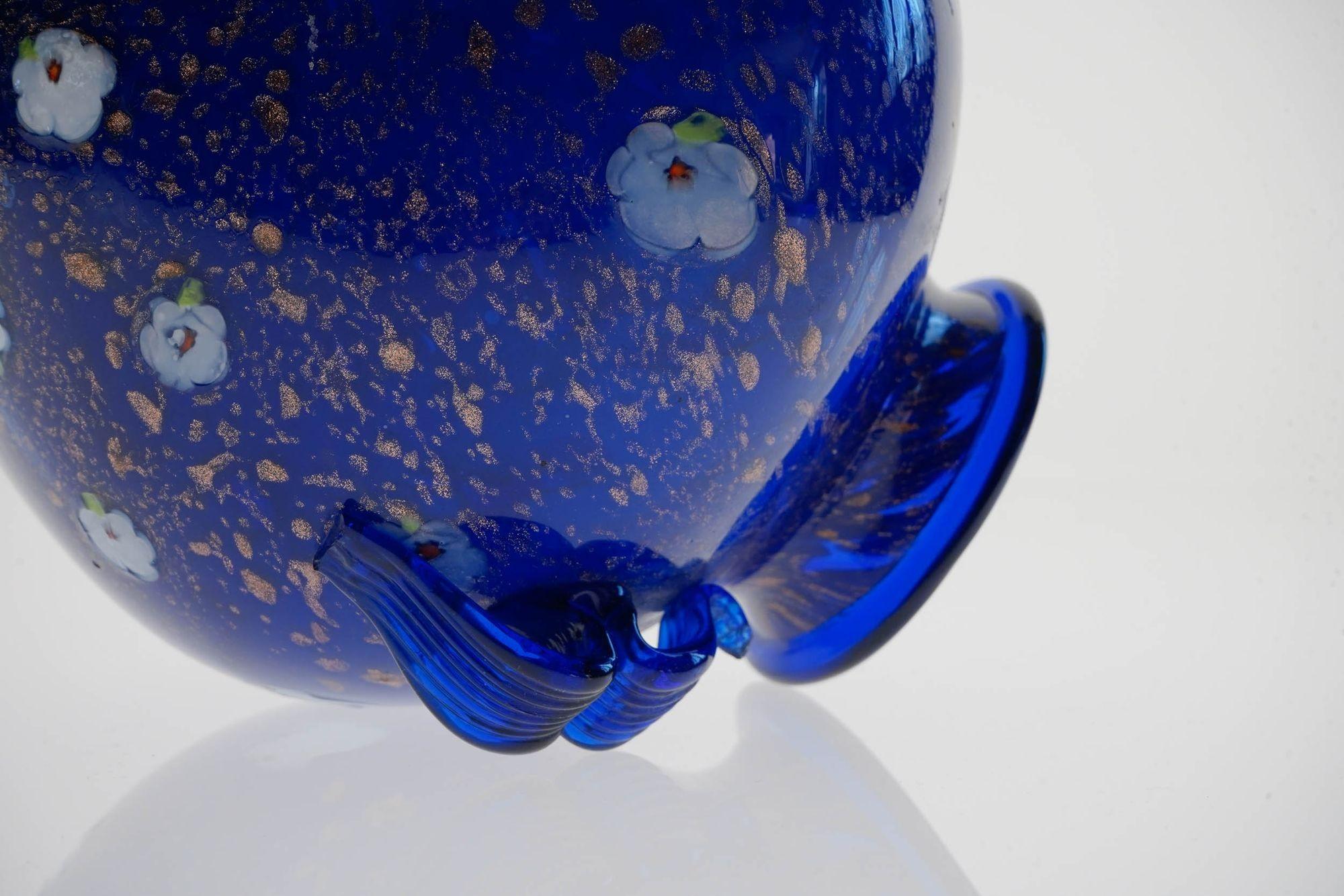 XX secolo Vaso in vetro di Murano cobalto, Murrine e Avventurina. Lapislazzuli. Fratelli Toso in vendita
