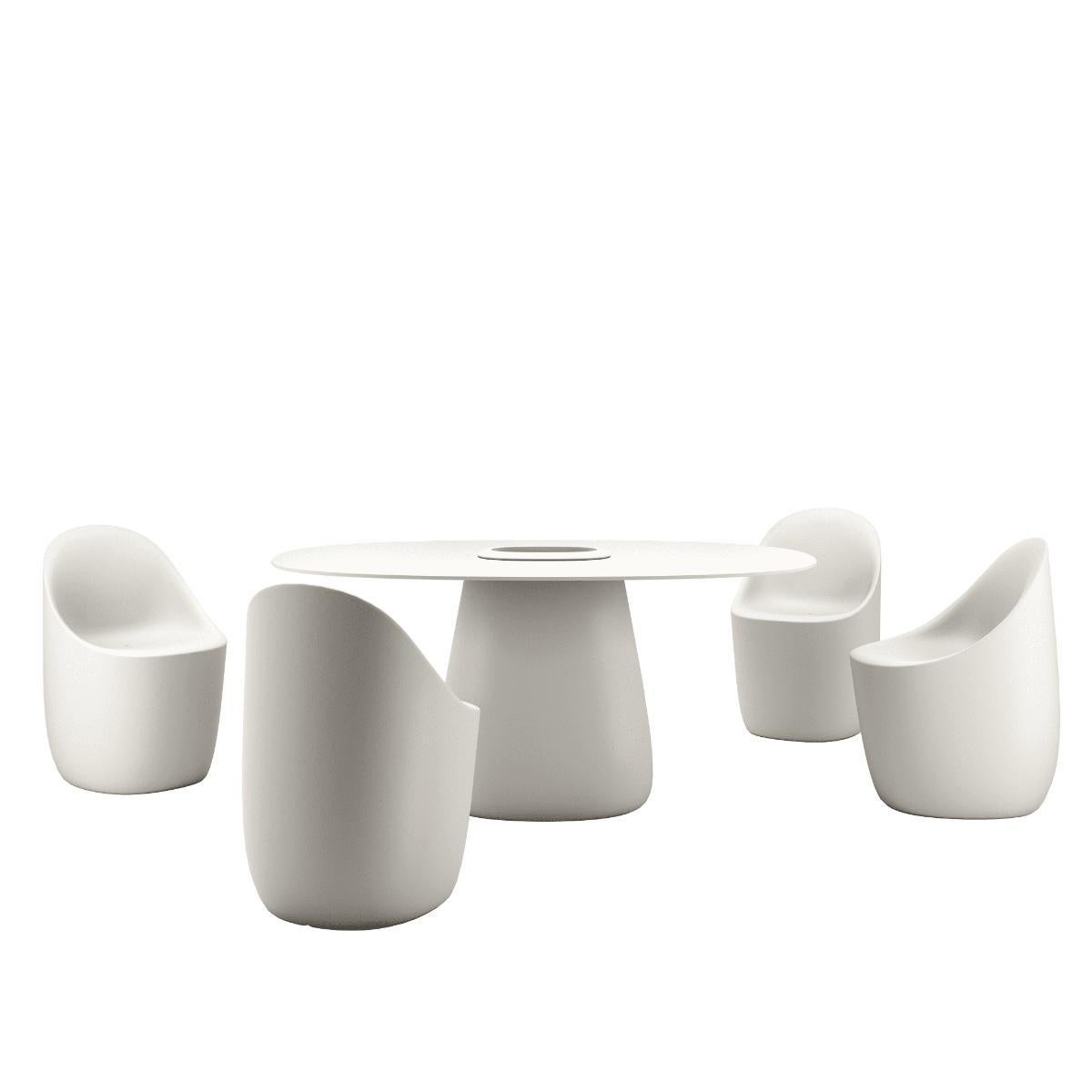The Cobble seat is a comfortable chair provided in the same colors of the Cobble table base, produced in recyclable polyethylene, designed by Elisa Giovannoni.

Seat rotomoulded in batch-coloured recycleable polyethylene, suitable for indoor and