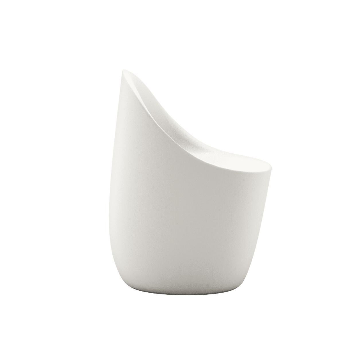 Cobble Chair in White Warm Recyclable Polyethylene by Elisa Giovannoni In New Condition For Sale In Brooklyn, NY