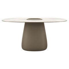 Mesa Cobble 160cm Cubo Stonew en Polietileno Reciclable Marfil