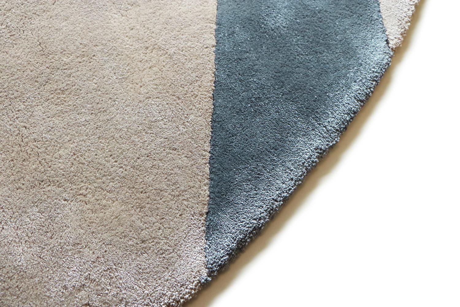 Other Circular Soft EcoCompatible Pastel Colors Design Rug by Deanna Comellini ø300 cm For Sale