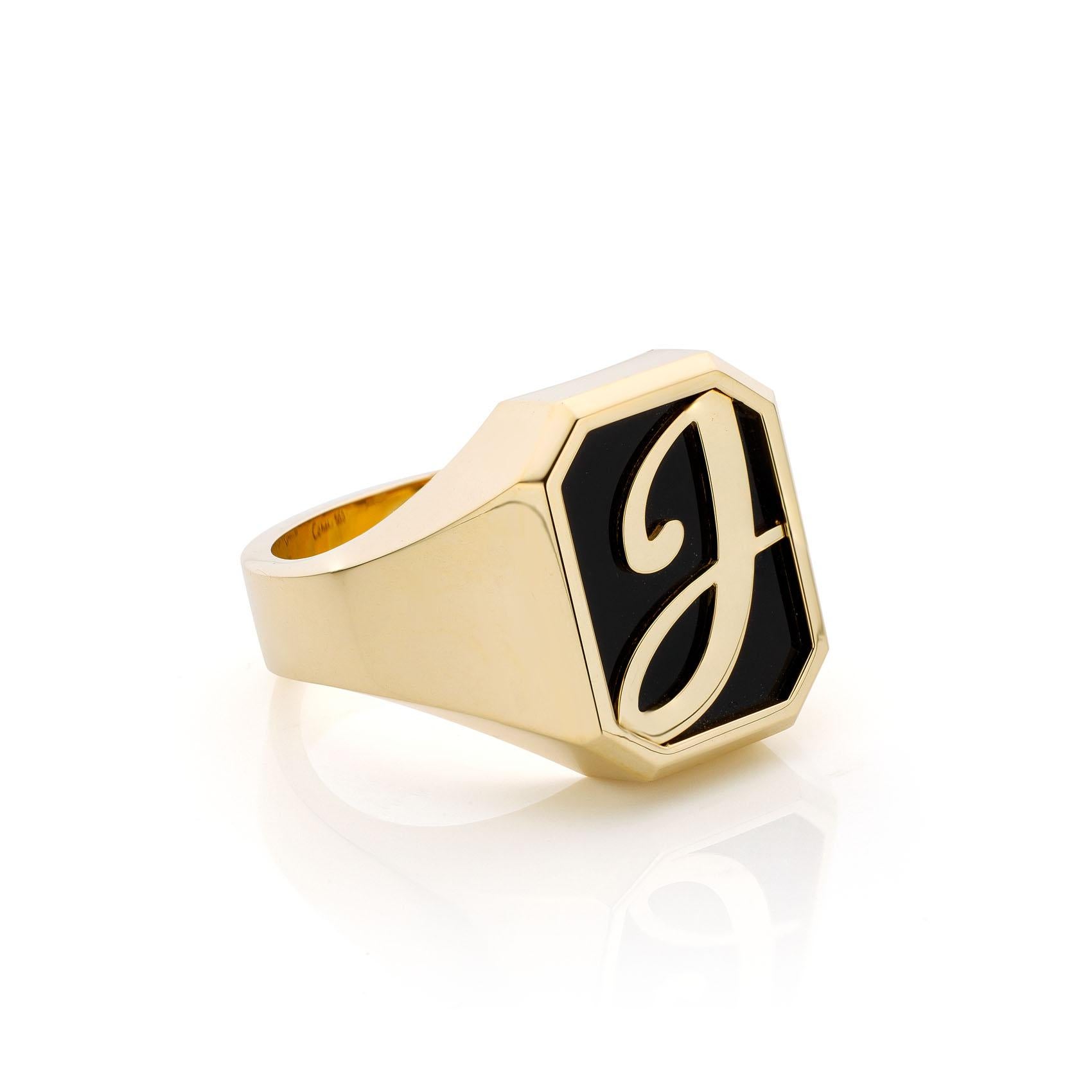 Cober 14 Carat Yellow Gold Signet Ring with Onyx  For Sale 1