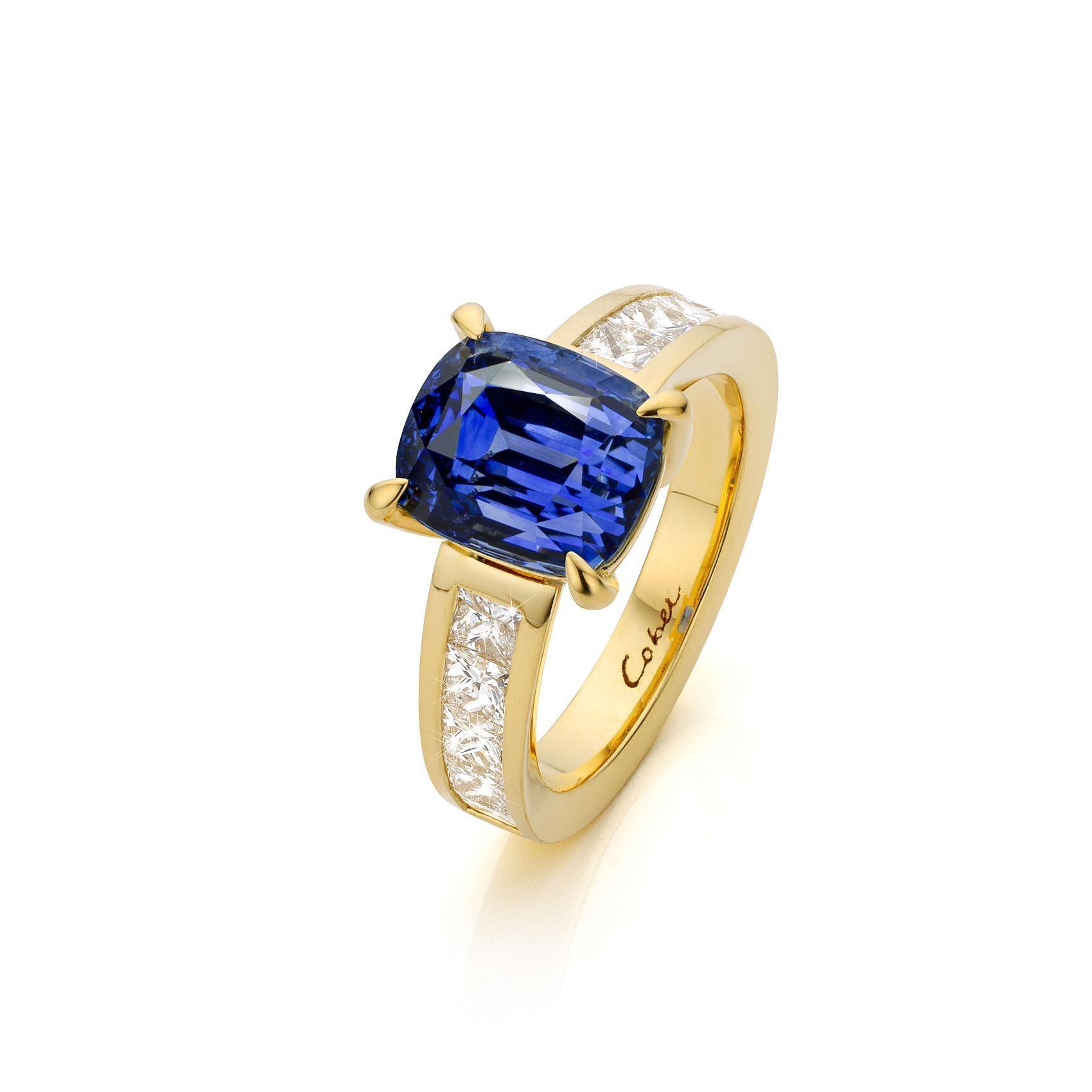 For Sale:  Cober “Beautiful blue” with 6.07 Carat Sapphire and Diamonds Yellow Gold Ring  3