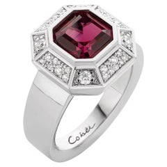 Cober “Catharina” 18K white gold ring with a Asscher-cut Garnet and 30 Diamonds