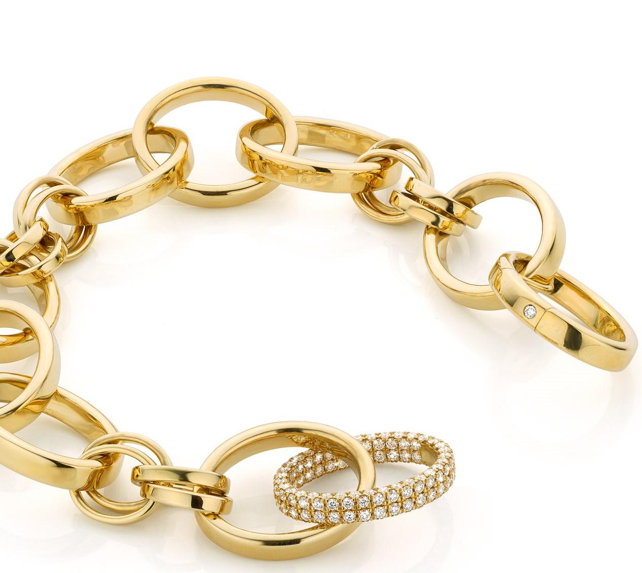Cober “Chained” with 200 brilliant cut Diamonds Yellow Gold Bracelet In New Condition For Sale In OSS, NH