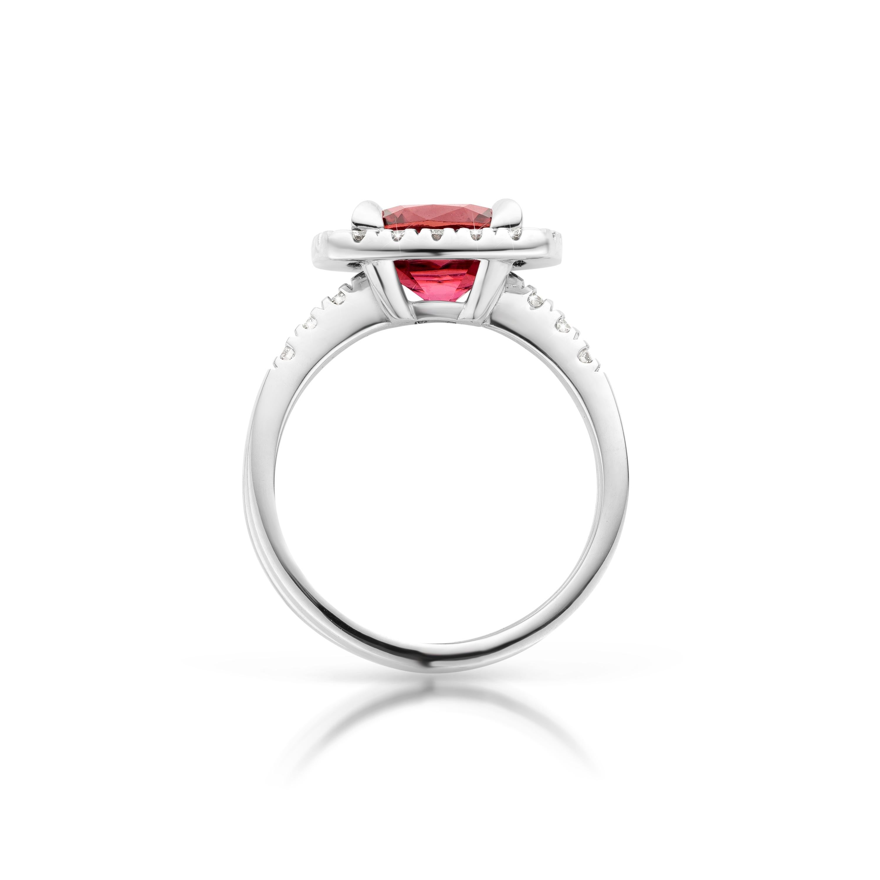 For Sale:  Cober “Cosmopolitan” Tourmaline and 26 Brilliant-cut Diamonds White Gold Ring 5