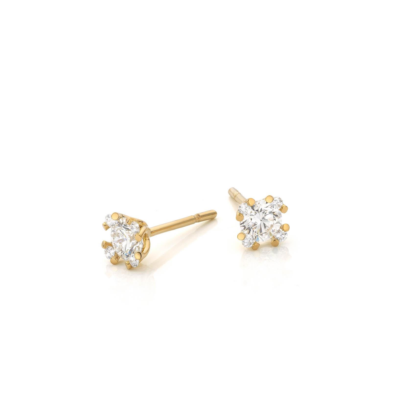 Contemporary Cober “Dancing with the stars” with central 0.34 Ct Diamond Stud Earrings For Sale