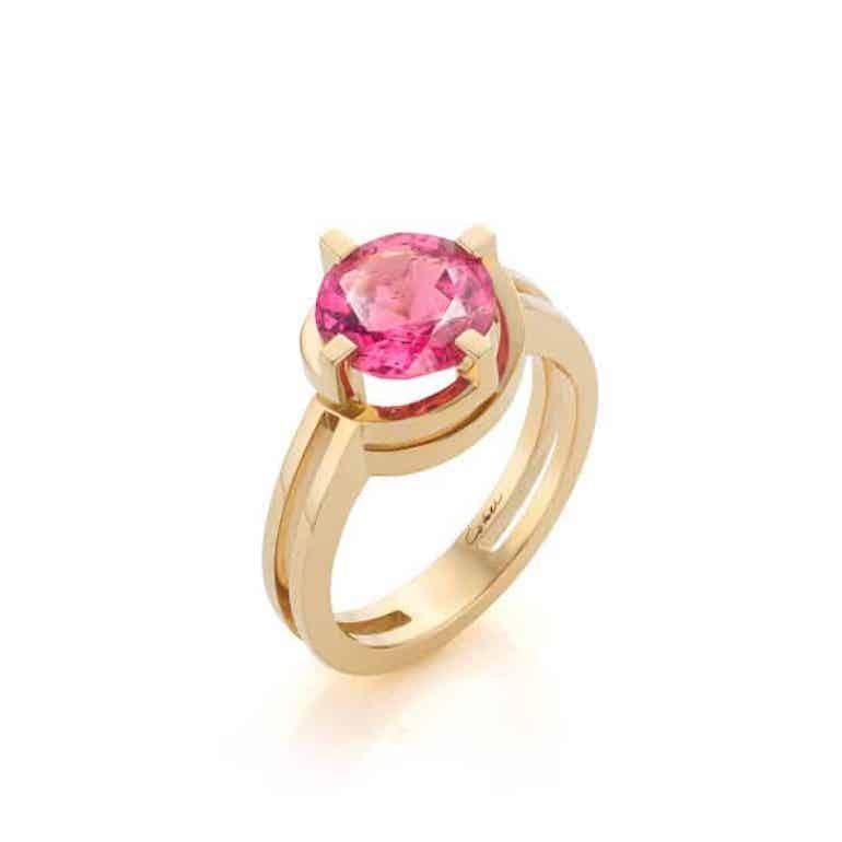 14K Yellow Gold ring with Tourmaline of 2.5 ct.

We invite you to see more of our collection from Cober Jewellery at 1stDibs!
You can type Cober Jewellery in the search bar to view more pieces of jewellery at our webshop.

- This ring is most of the