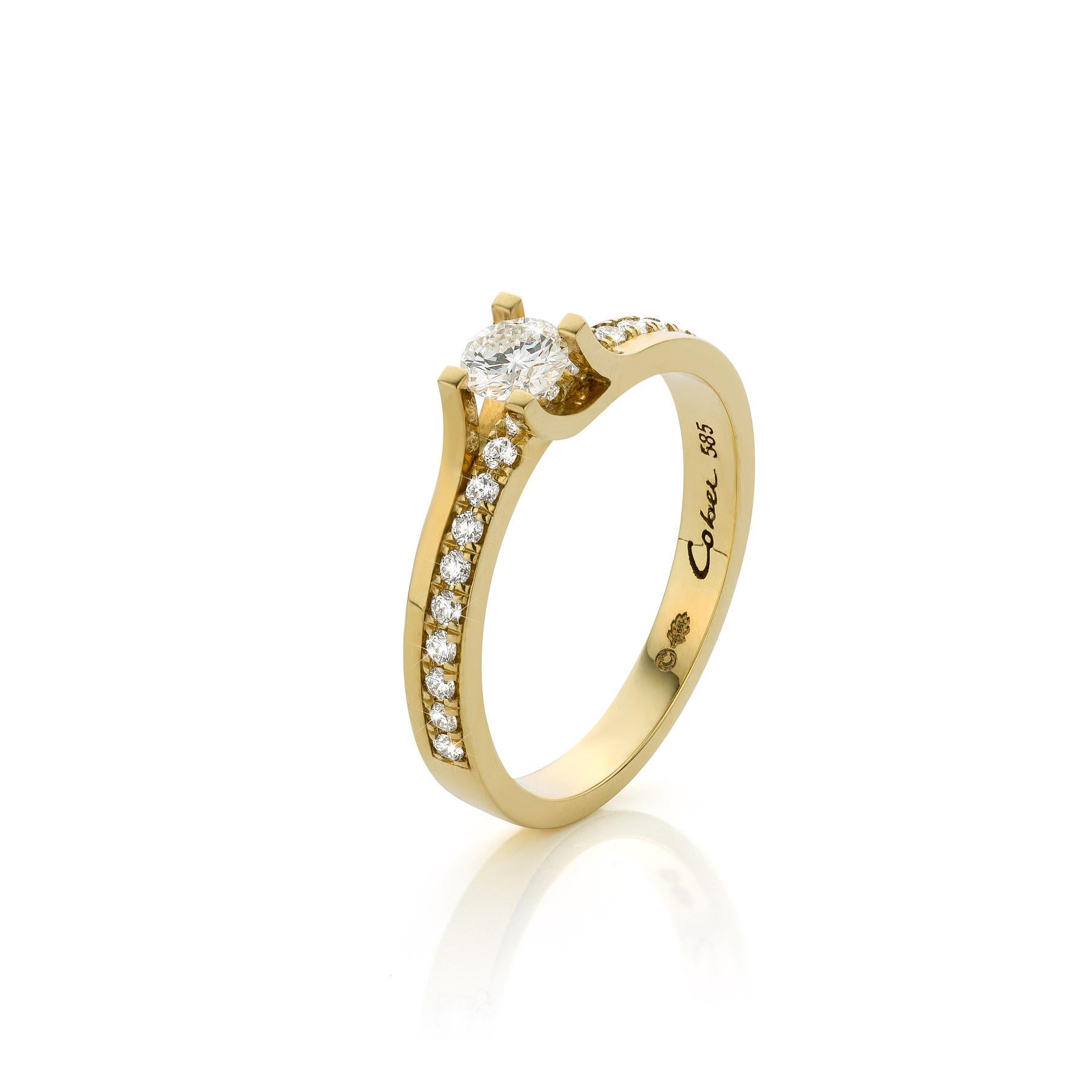 Contemporary Cober “Hidden gems” 0.26 Carat central Brilliant-cut & 20 x 0.01 Diamonds Ring  For Sale