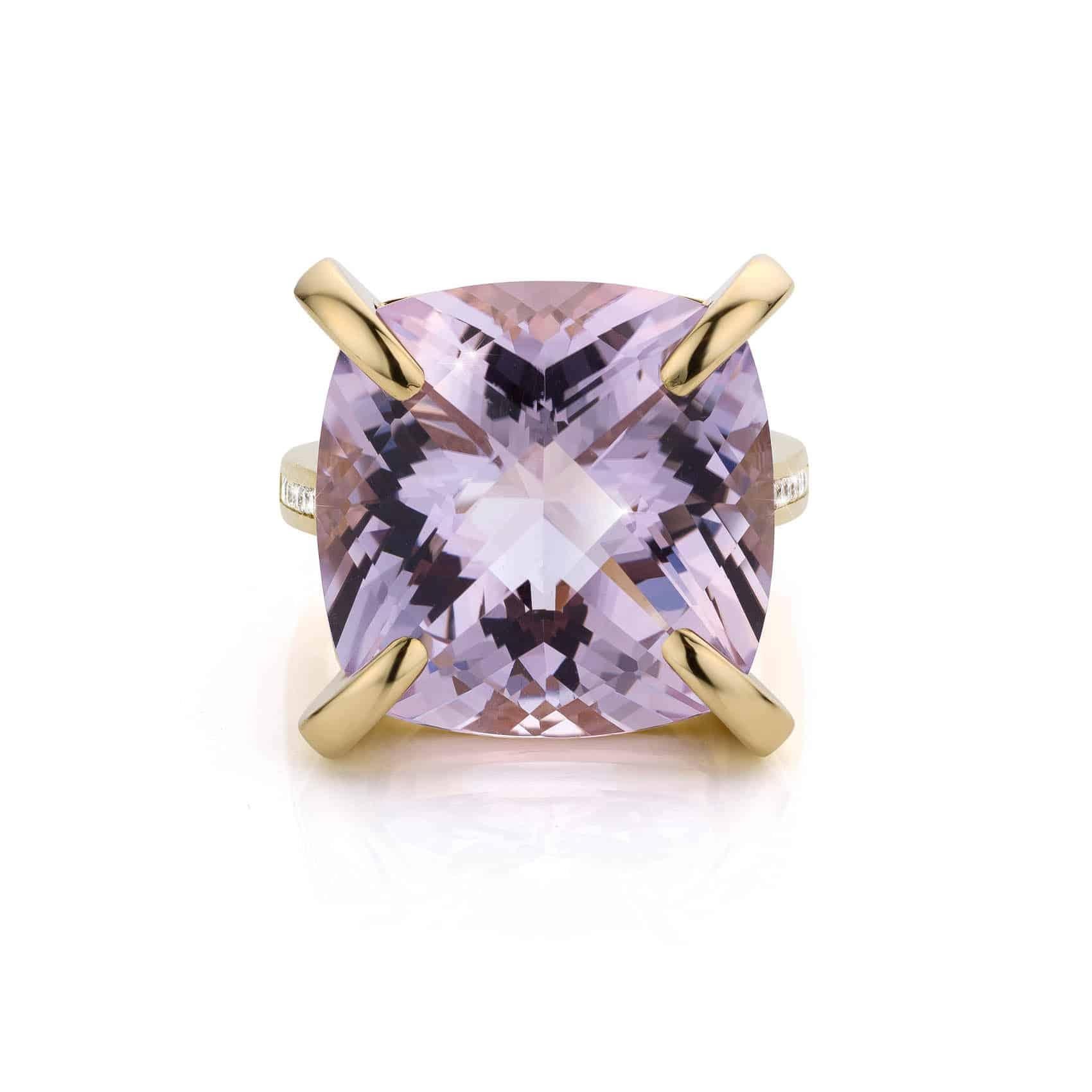 For Sale:  Cober Jewellery “Purple unique sparkling Amethist” of 13.3 Carat YellowGold Ring 2