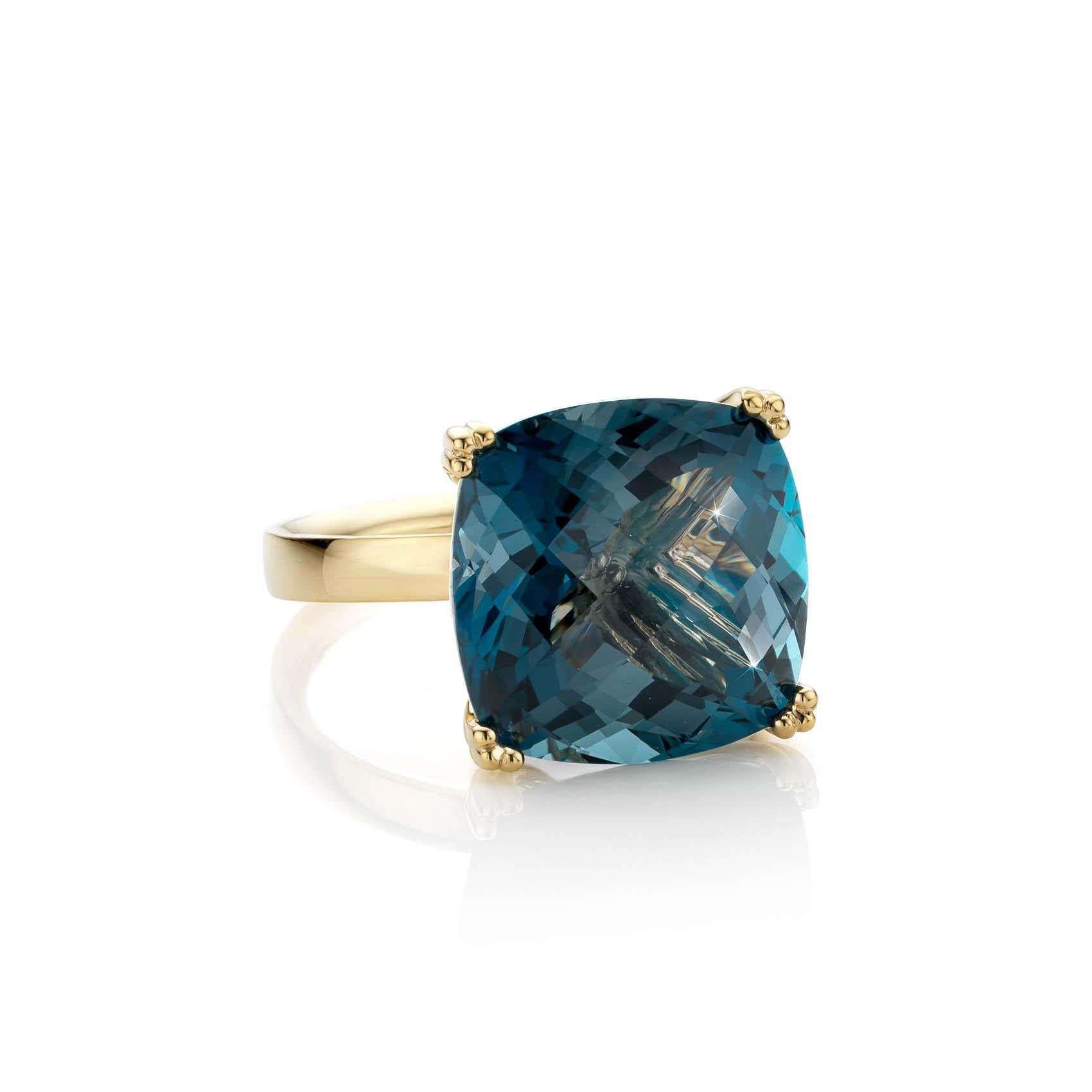 Contemporary Cober “London Blue” with a beautiful cushion-cut Topaz Yellow Gold Ring  For Sale