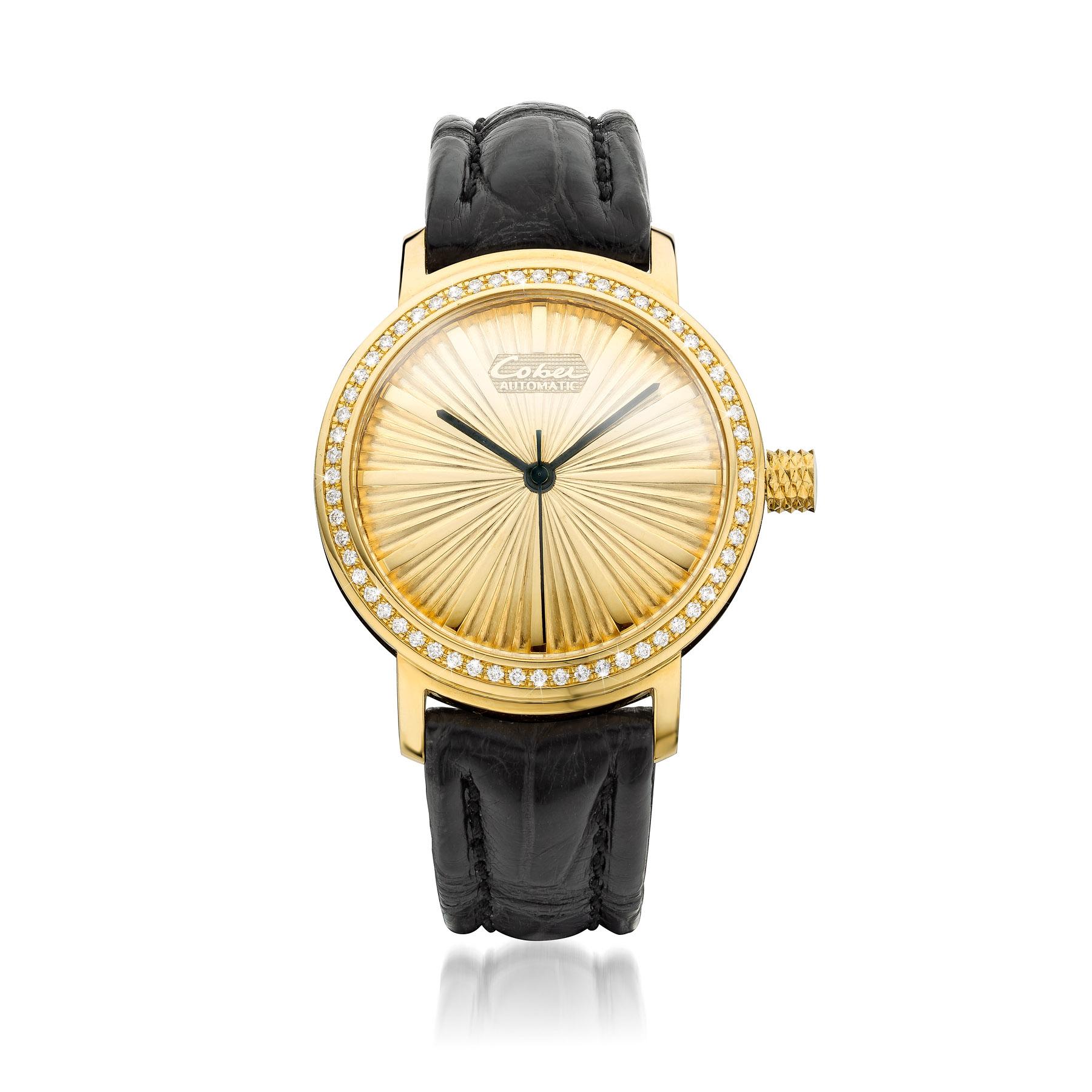 Contemporary Cober “Number two” in with 60 brilliant-cut Diamonds Yellow Gold Wristwatch  For Sale