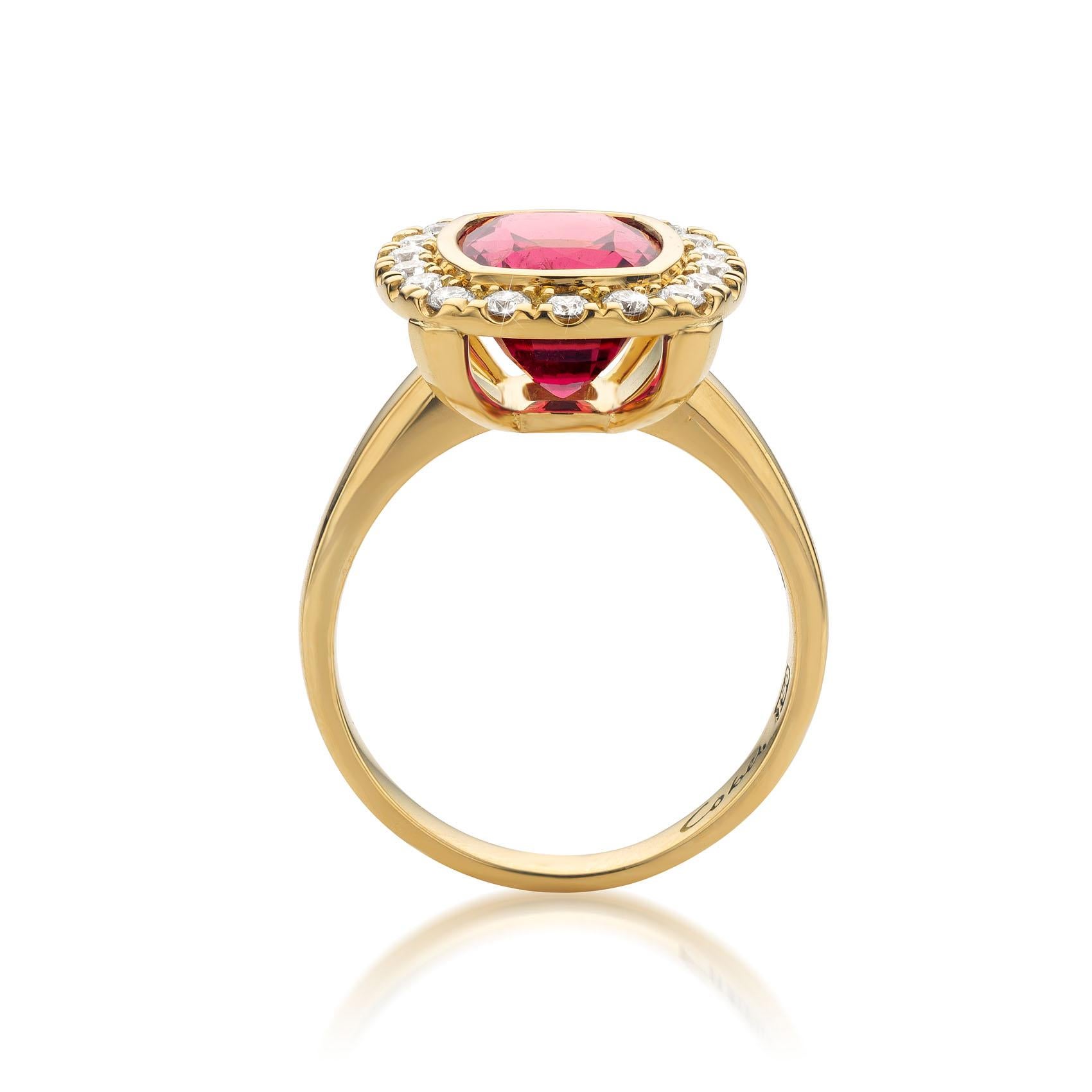 Cober with 3.72 Carat Tourmaline, Rubelite and Diamonds Yellow Gold Ring In New Condition For Sale In OSS, NH