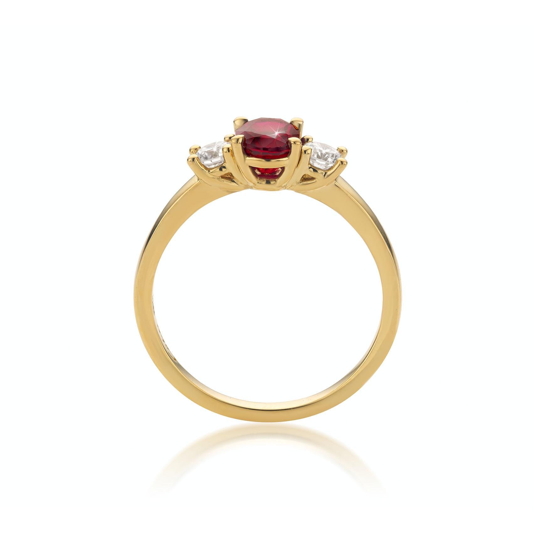 Cushion Cut Cober with a Ruby of 1.12 Carat and two diamonds of 0.15 Carat Yellow Gold Ring For Sale