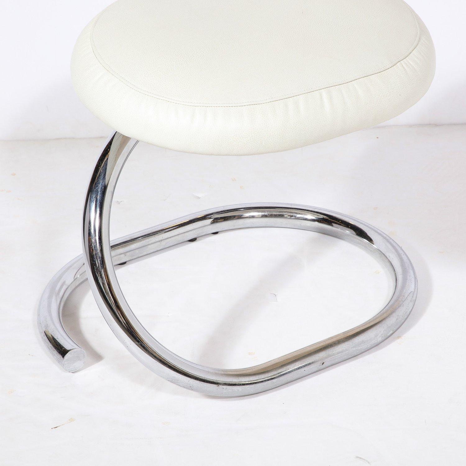 Cobra Chair in Curved Chrome & White Leather by Giotto Stoppino For Sale 5