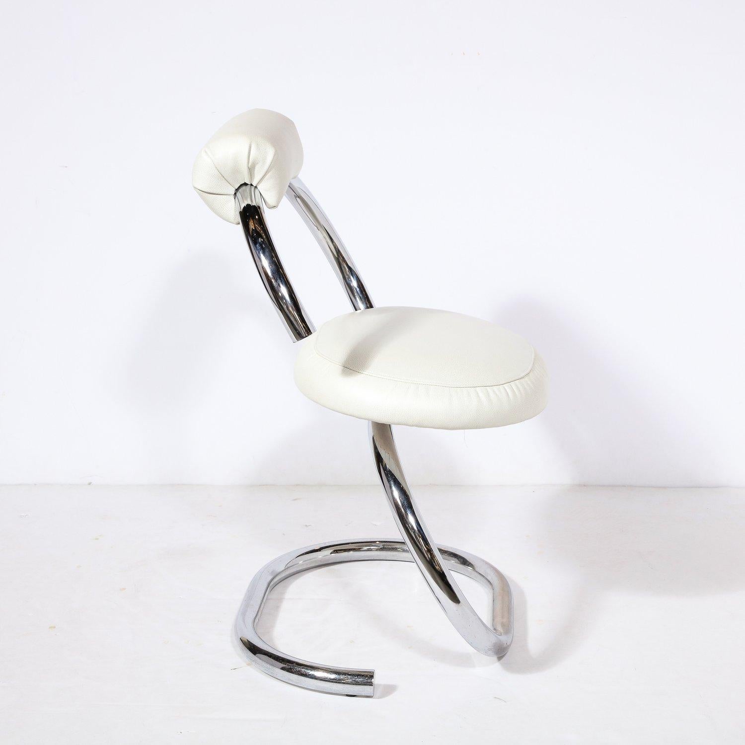 Cobra Chair in Curved Chrome & White Leather by Giotto Stoppino For Sale 2