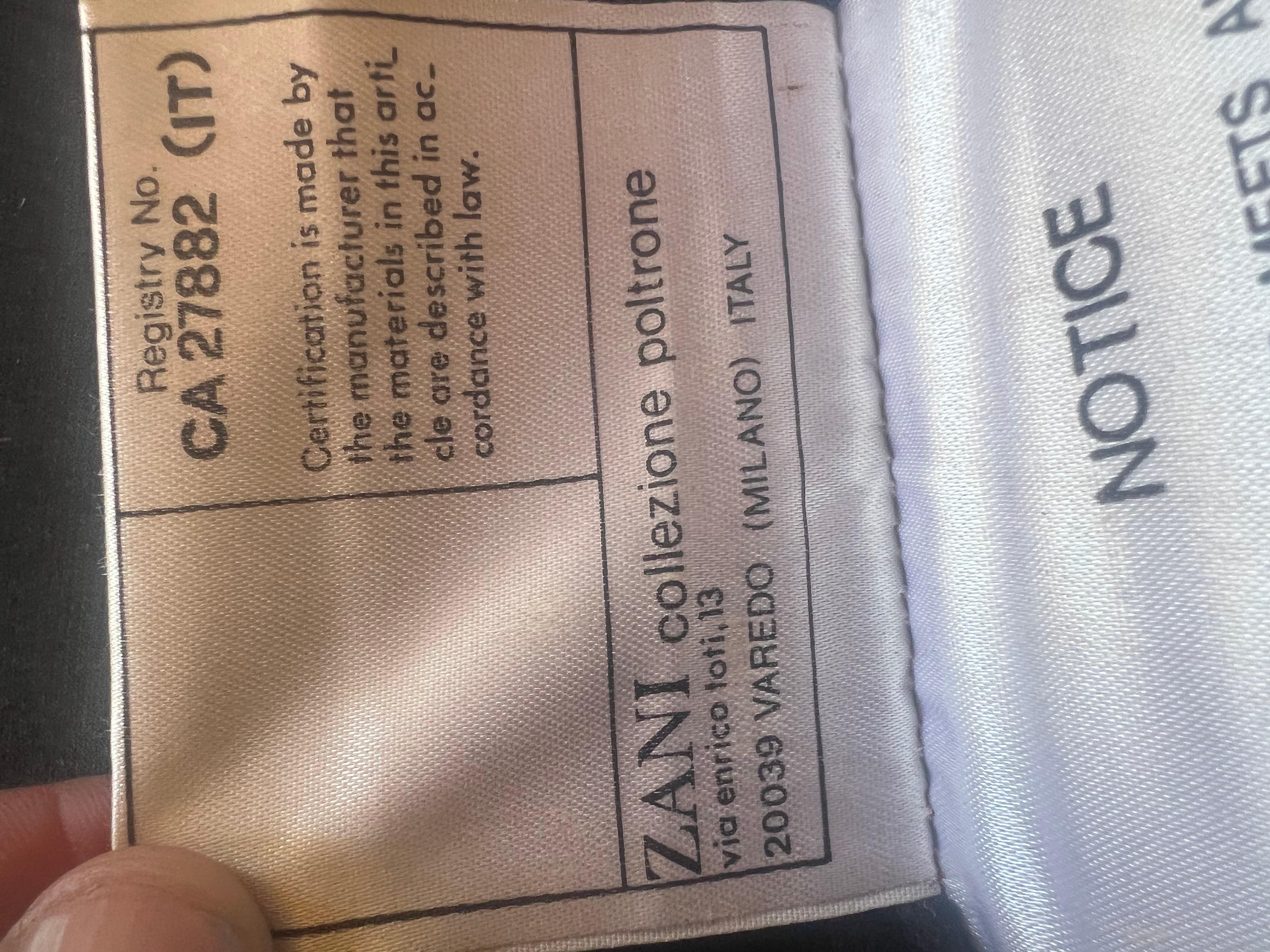 Cobra Lounge Chair by Giuseppe Zani for Zani Collezione Poltrone Italy NOS For Sale 4