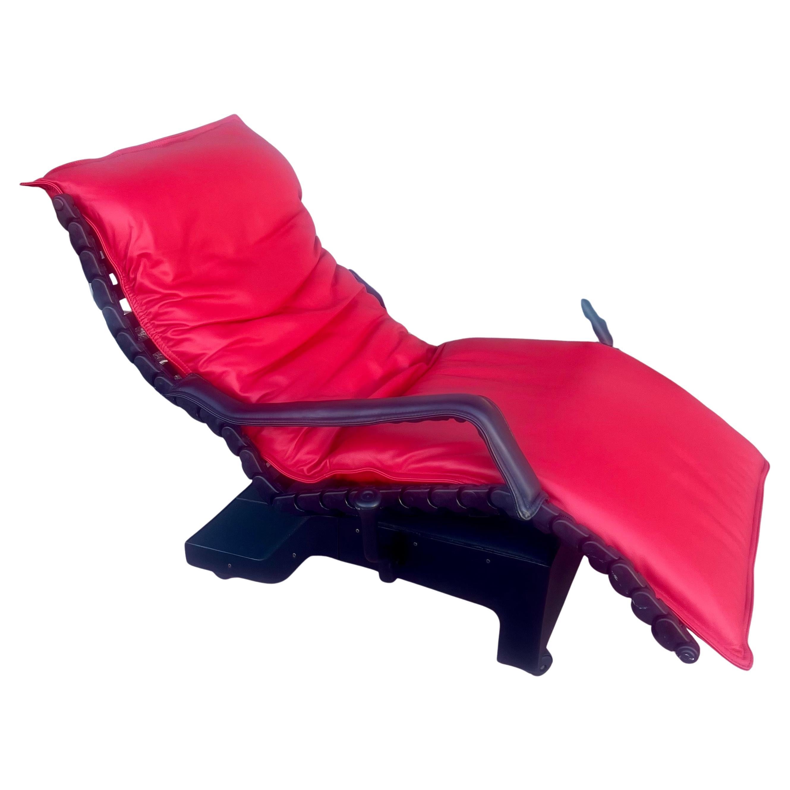 Post-Modern Cobra Lounge Chair by Giuseppe Zani for Zani Collezione Poltrone Italy NOS For Sale