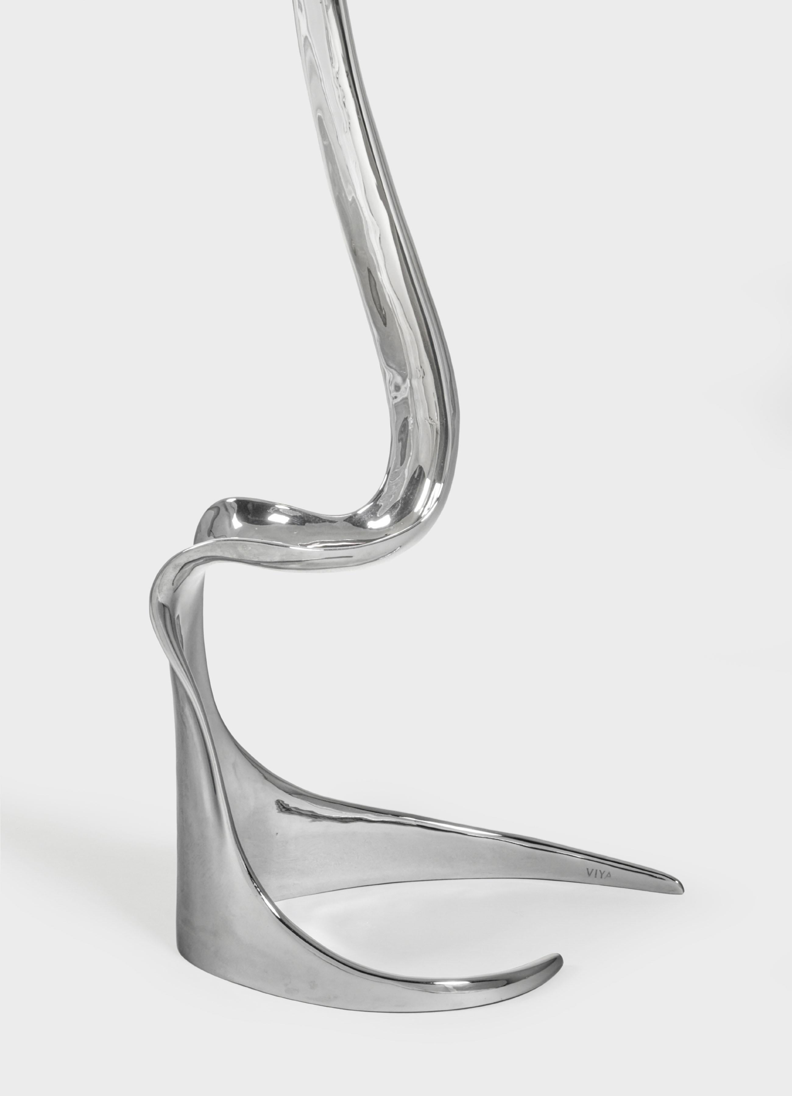 Indien Porte-bougies en laiton Cobra Nickel, Viya par Vikram Goyal en vente